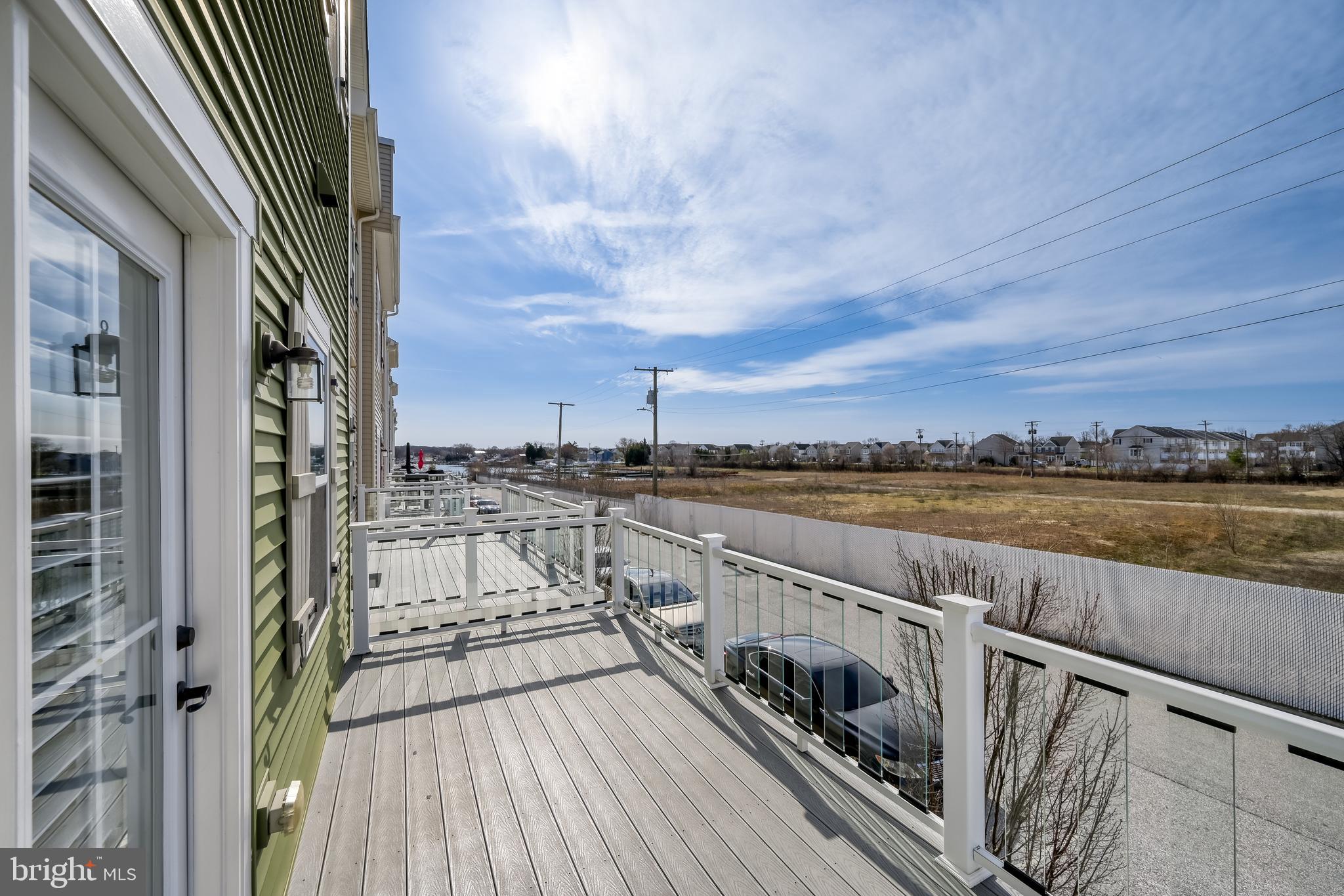 SHELTERED HARBOR - Residential