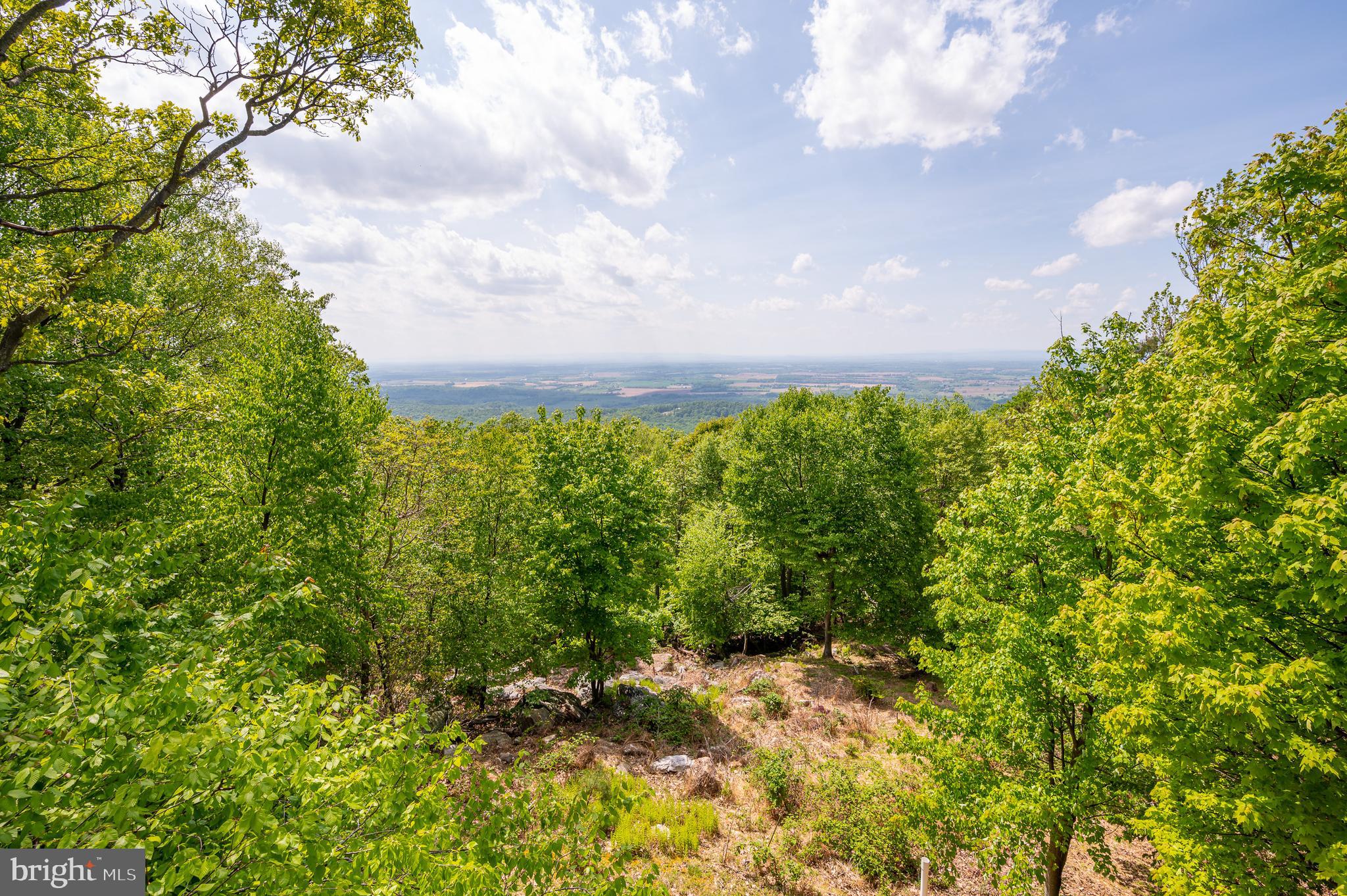EAGLES NEST SOUTH - Residential