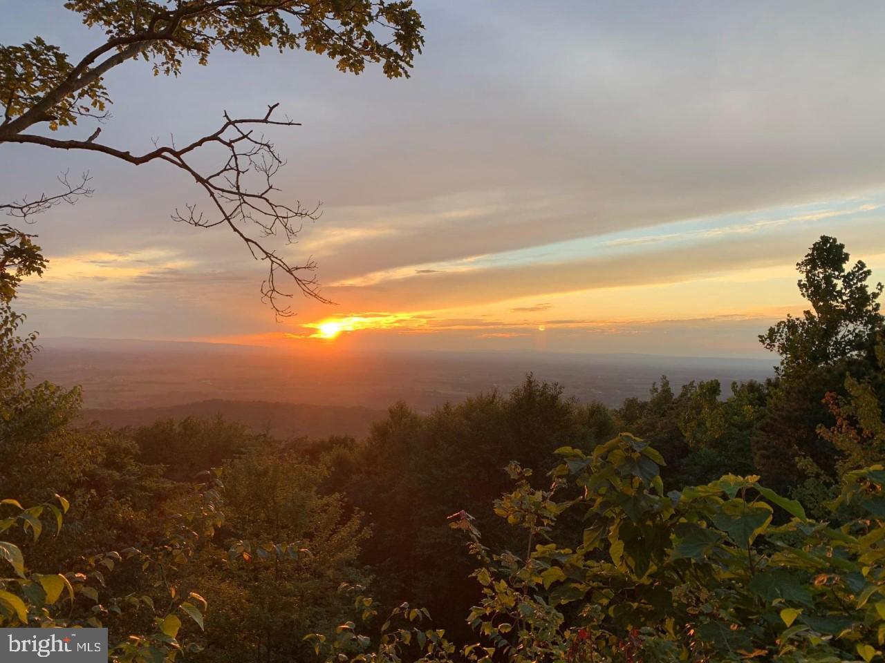 EAGLES NEST SOUTH - Residential