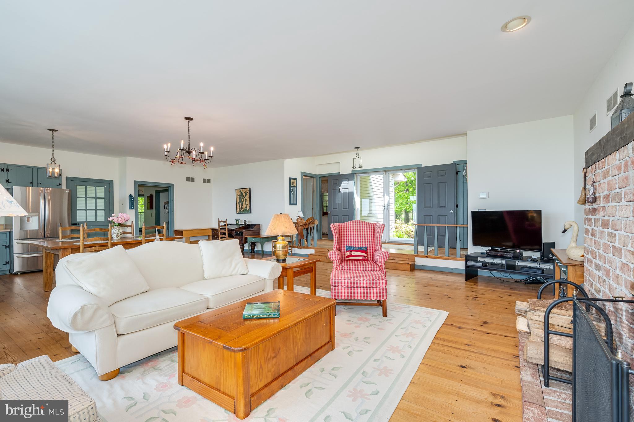 EAGLES NEST SOUTH - Residential