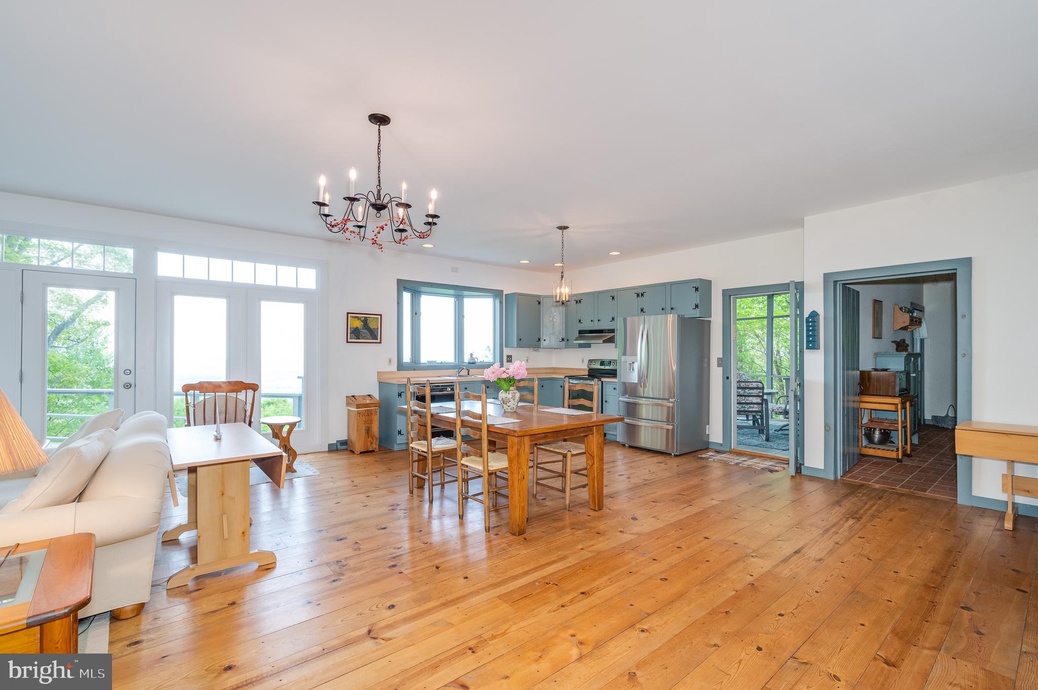 EAGLES NEST SOUTH - Residential