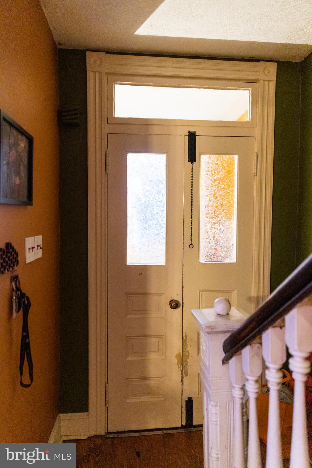 CHESTNUT HILL - Residential