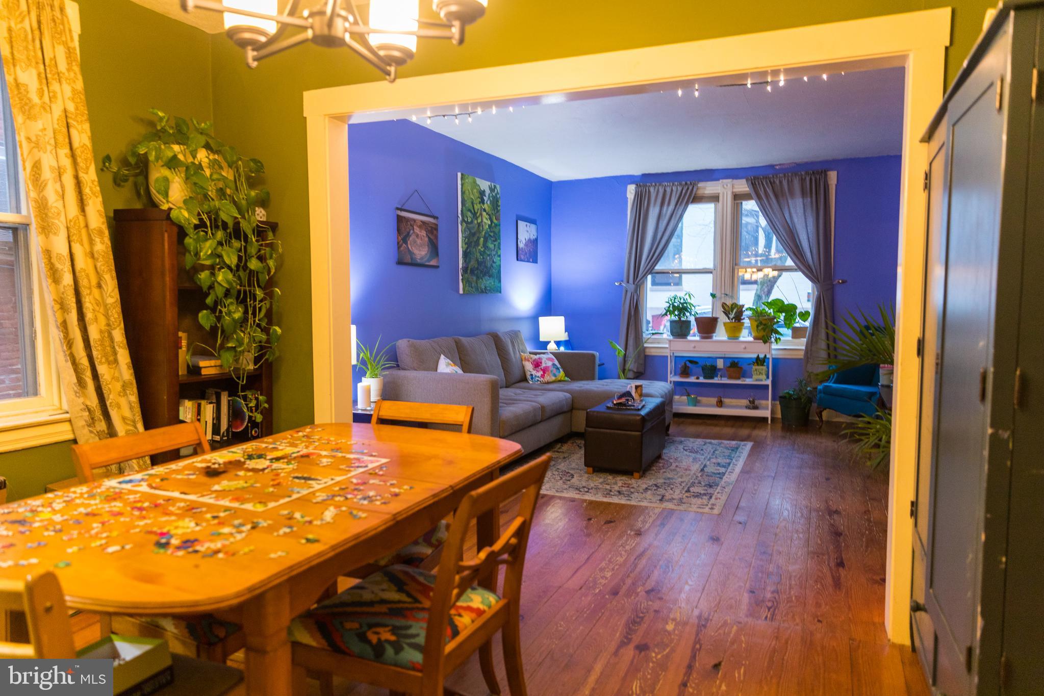 CHESTNUT HILL - Residential