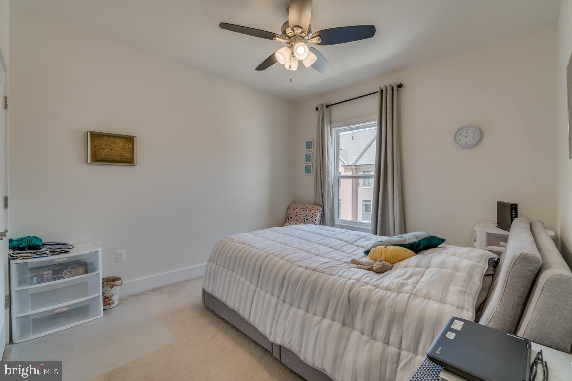 SM ONE LOUDOUN CONDO - Residential Lease