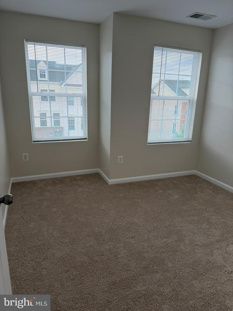 8493 WINDING TRAIL