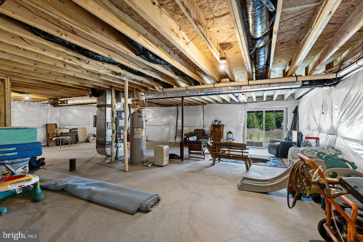 TWIN LAKE VILLAS - Residential