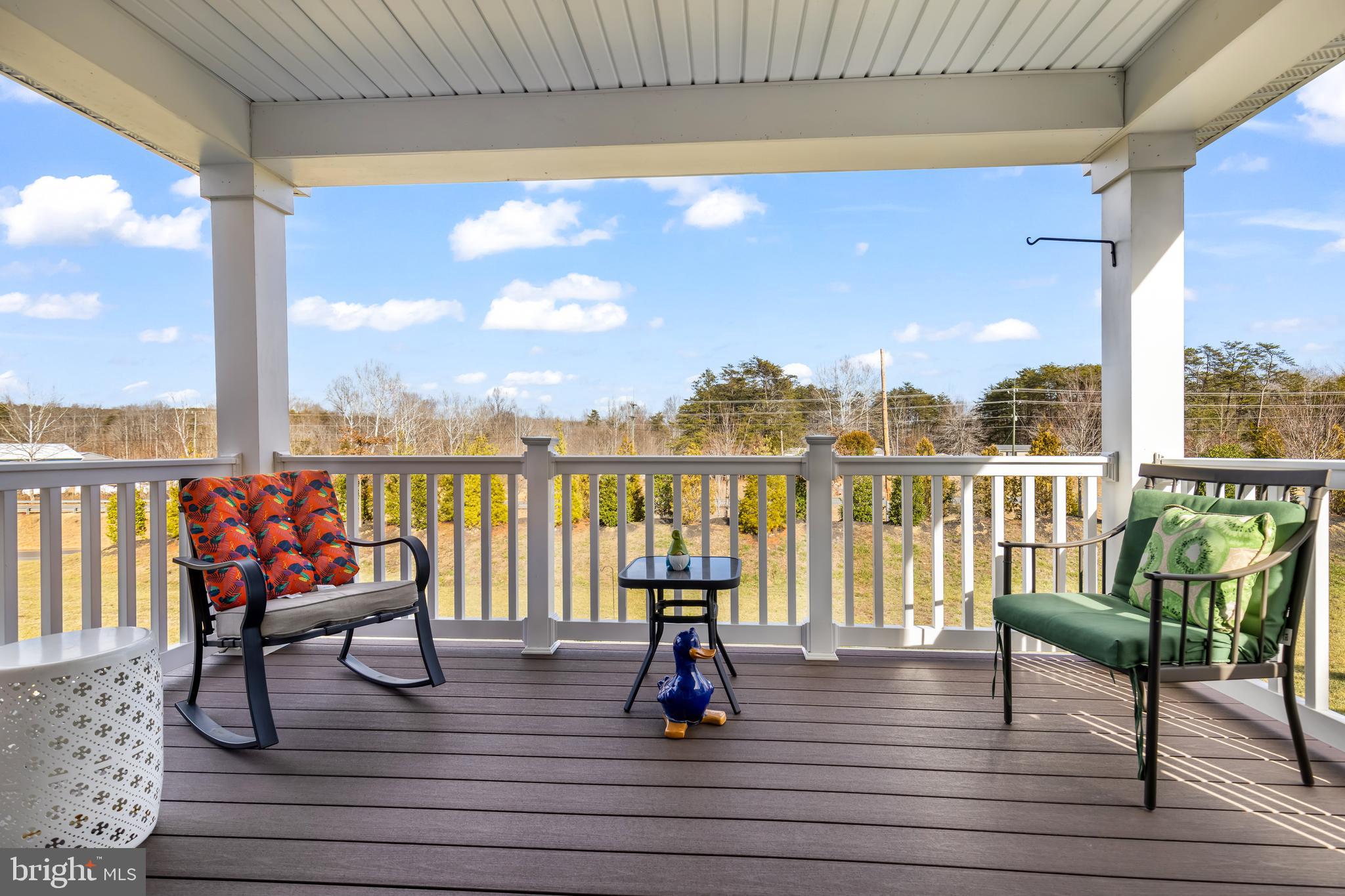 TWIN LAKE VILLAS - Residential