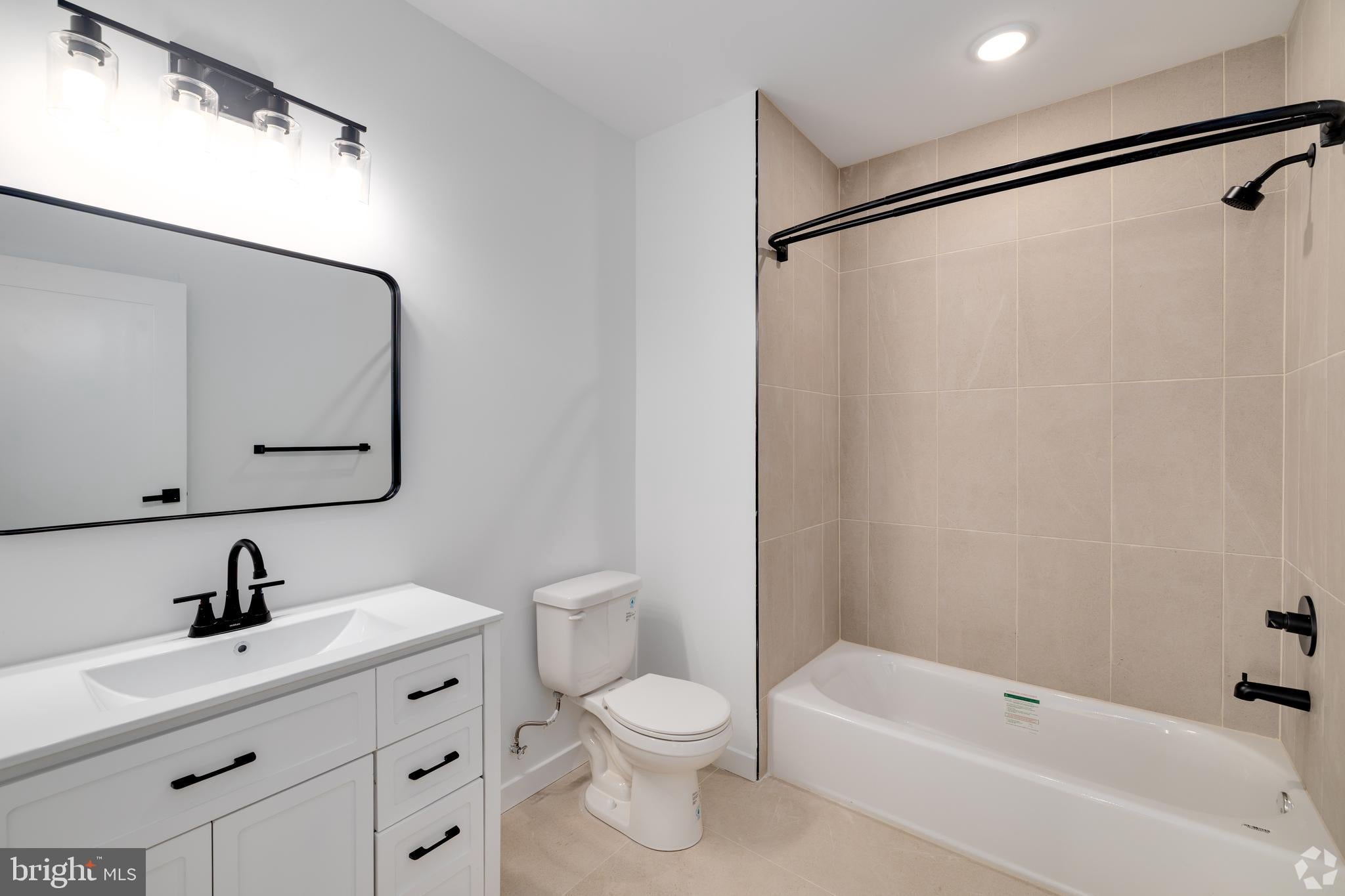 3211 CEDAR STREET 507