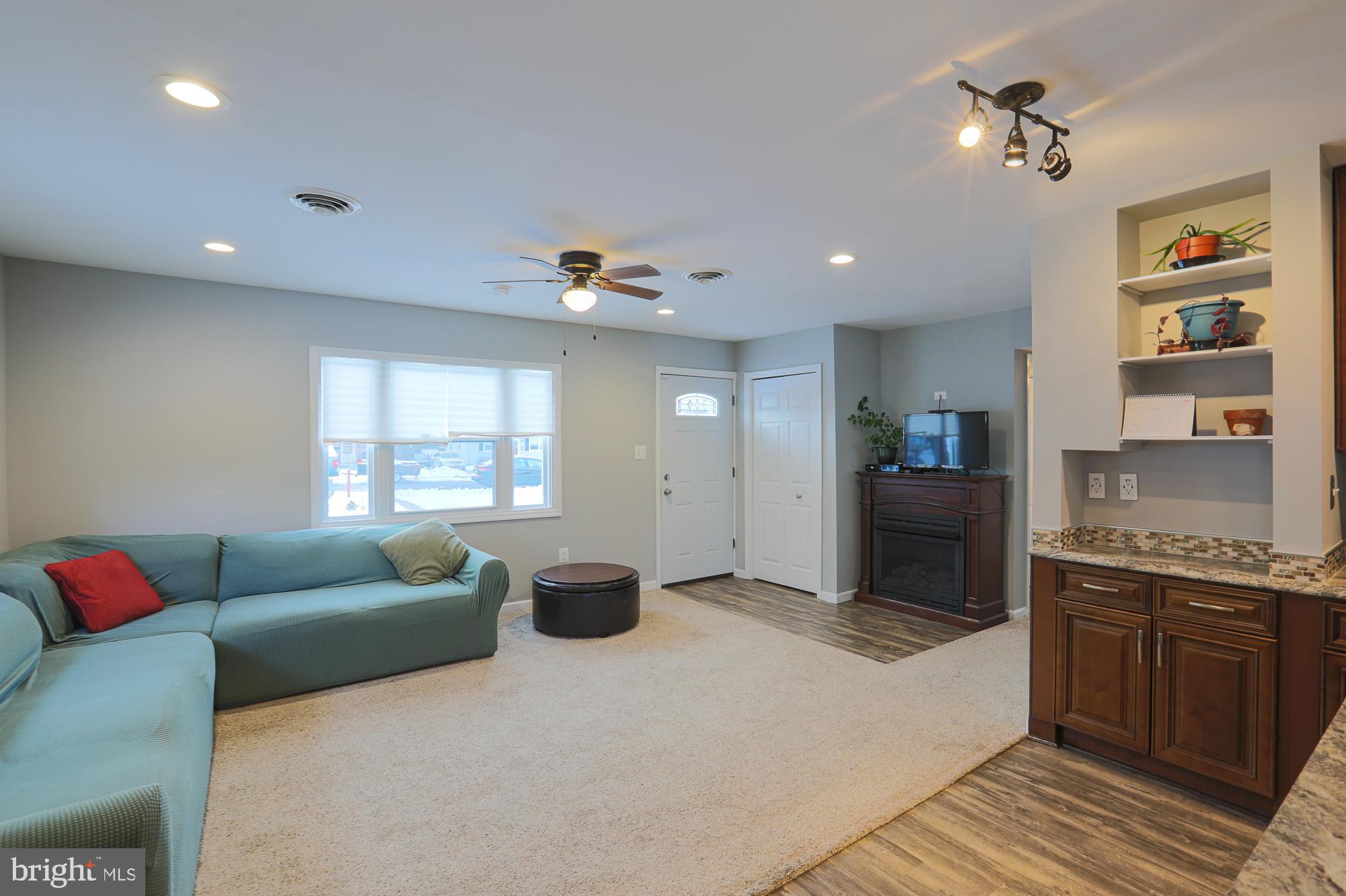 VILLA ESTATES - Residential