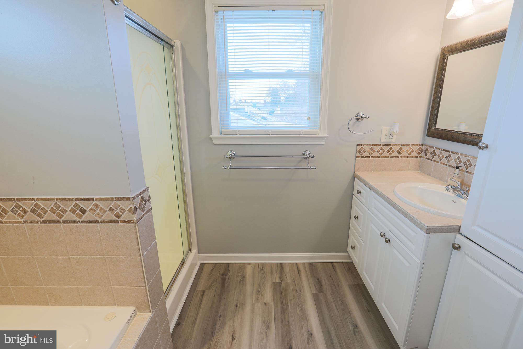 VILLA ESTATES - Residential