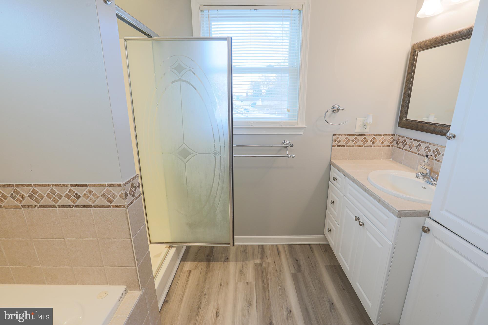 VILLA ESTATES - Residential