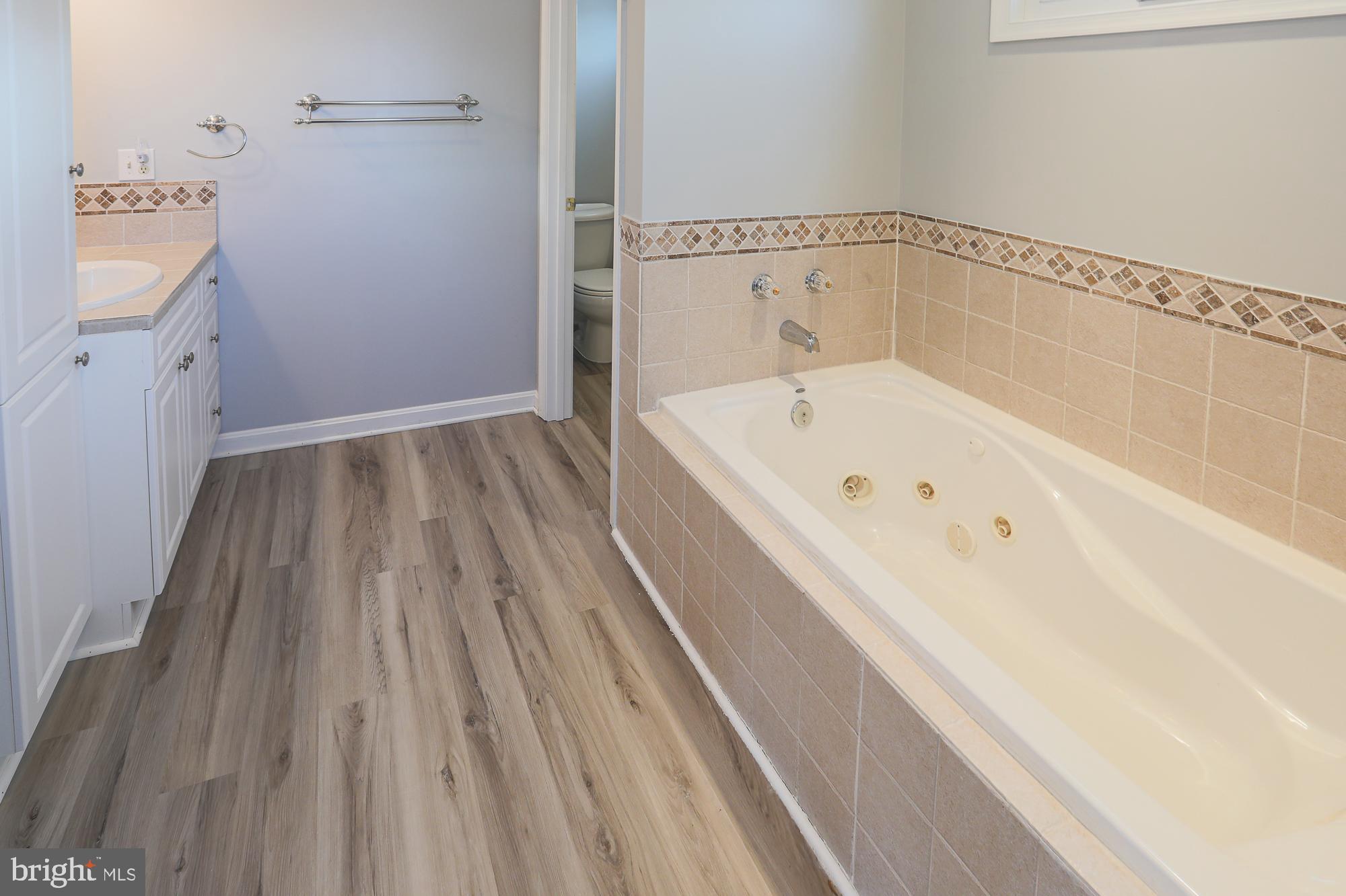 VILLA ESTATES - Residential