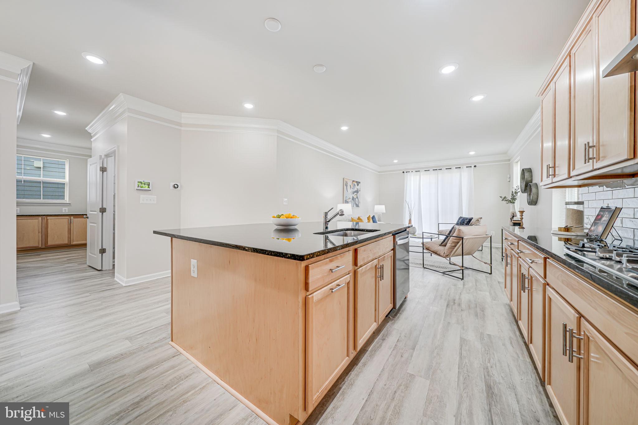 JEFFERSON SQUARE - Residential