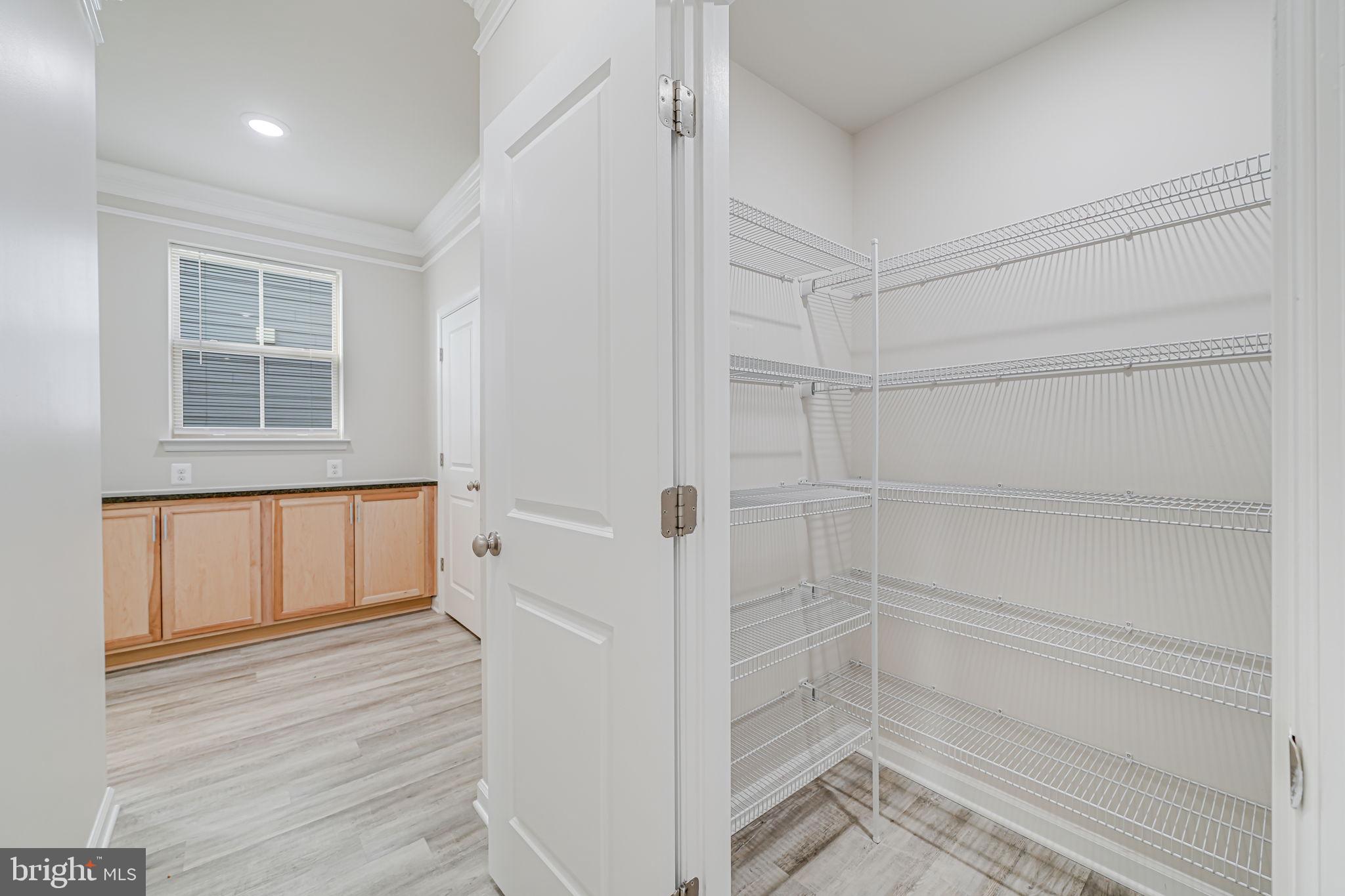 JEFFERSON SQUARE - Residential