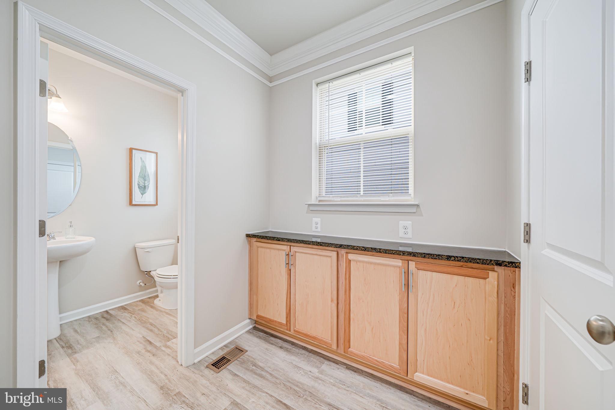 JEFFERSON SQUARE - Residential