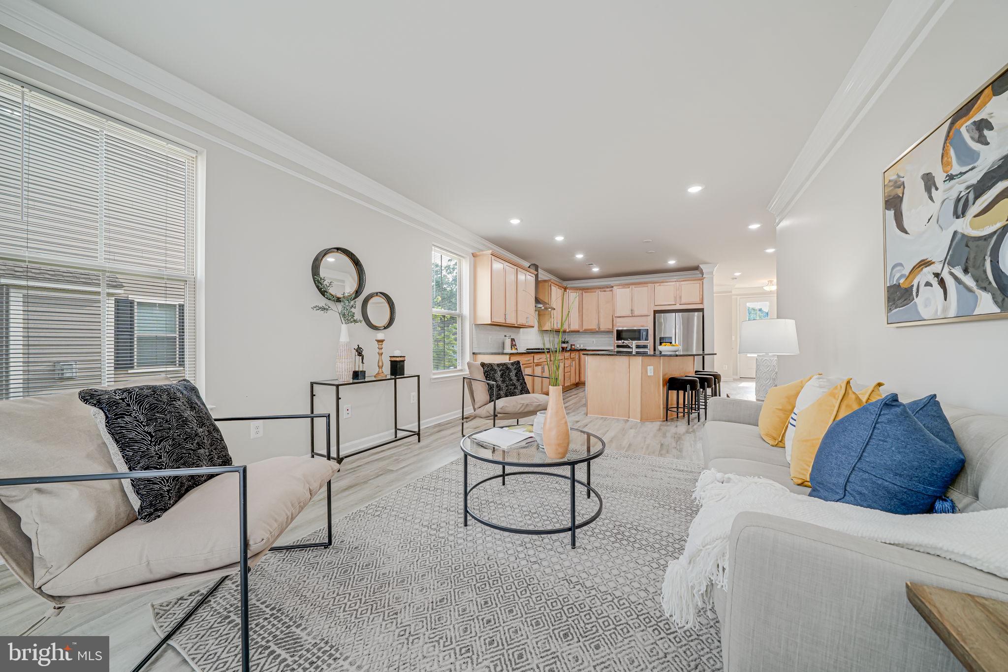 JEFFERSON SQUARE - Residential