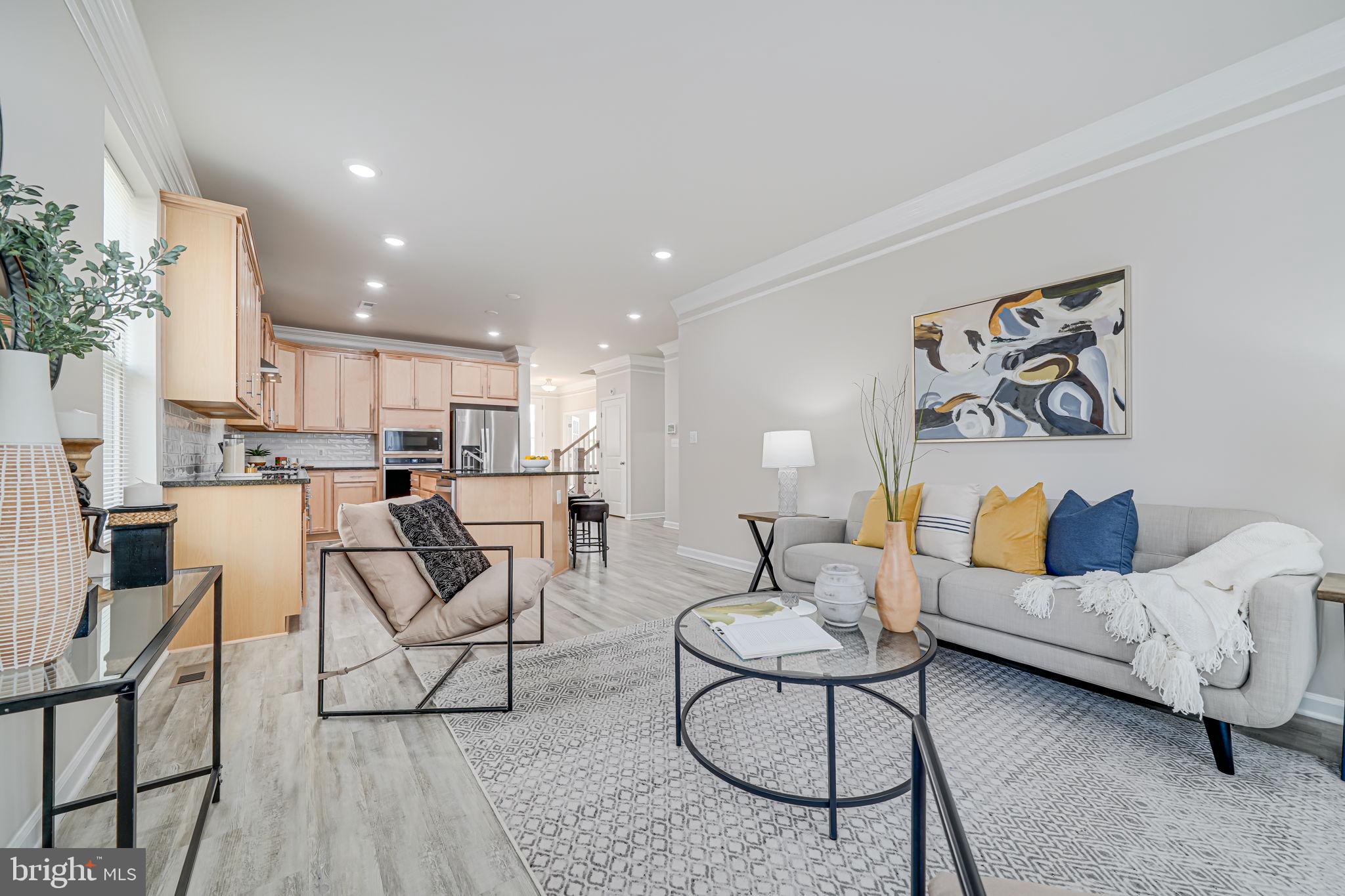 JEFFERSON SQUARE - Residential