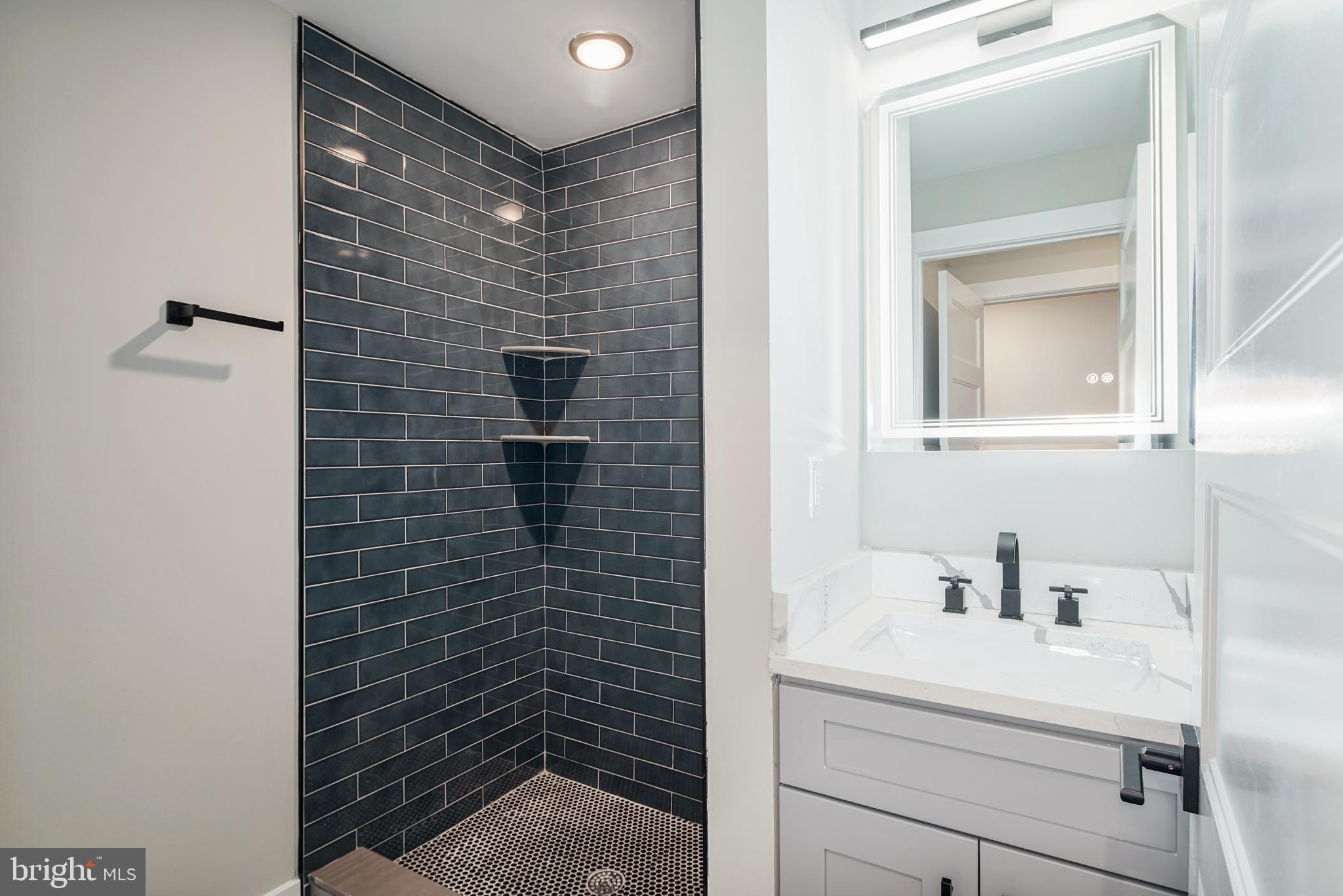 SPRUCE HILL - Residential Lease