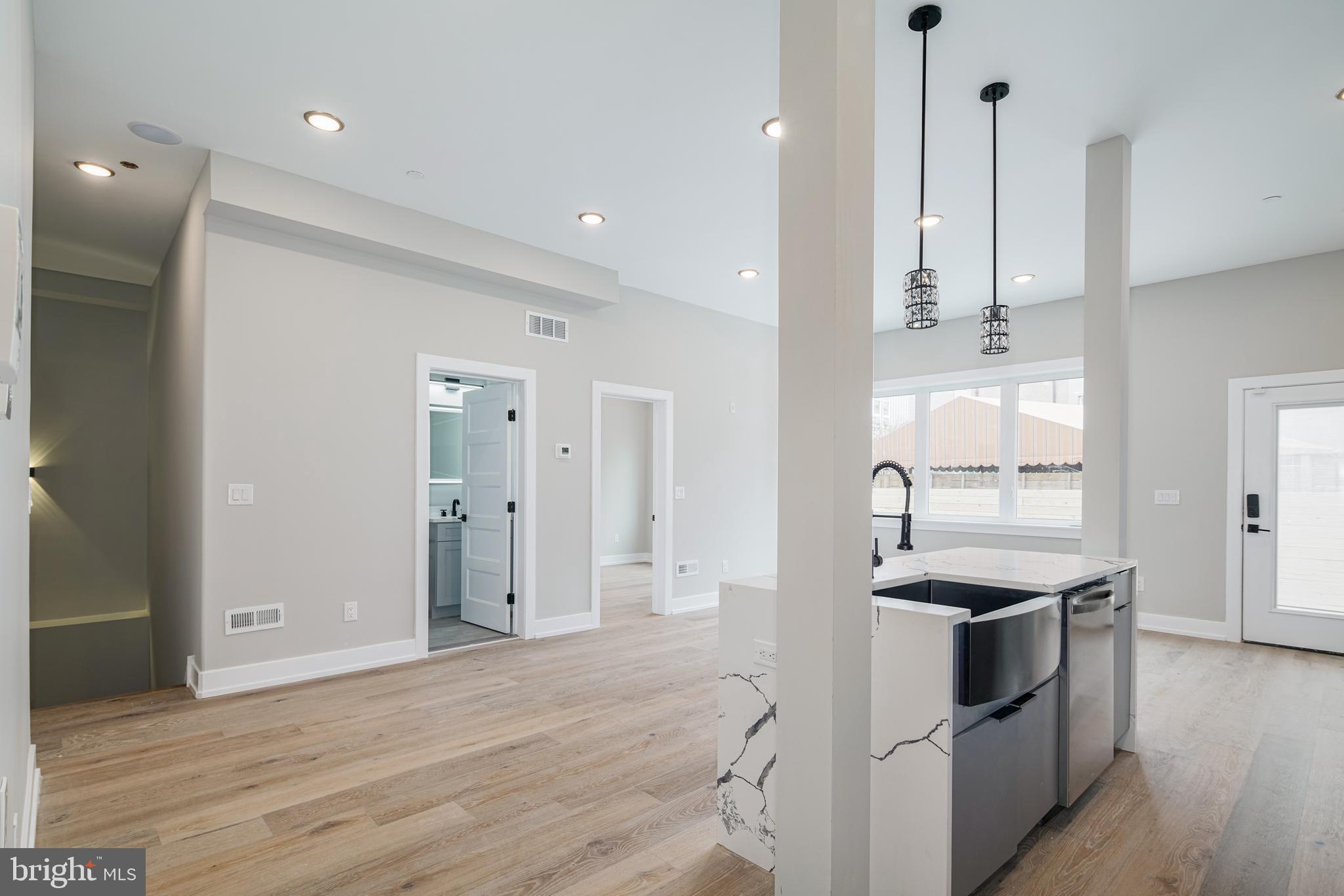 SPRUCE HILL - Residential Lease