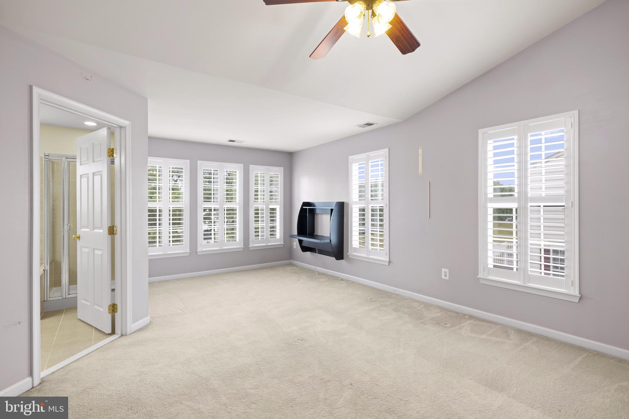 BROOKFIELD - Residential