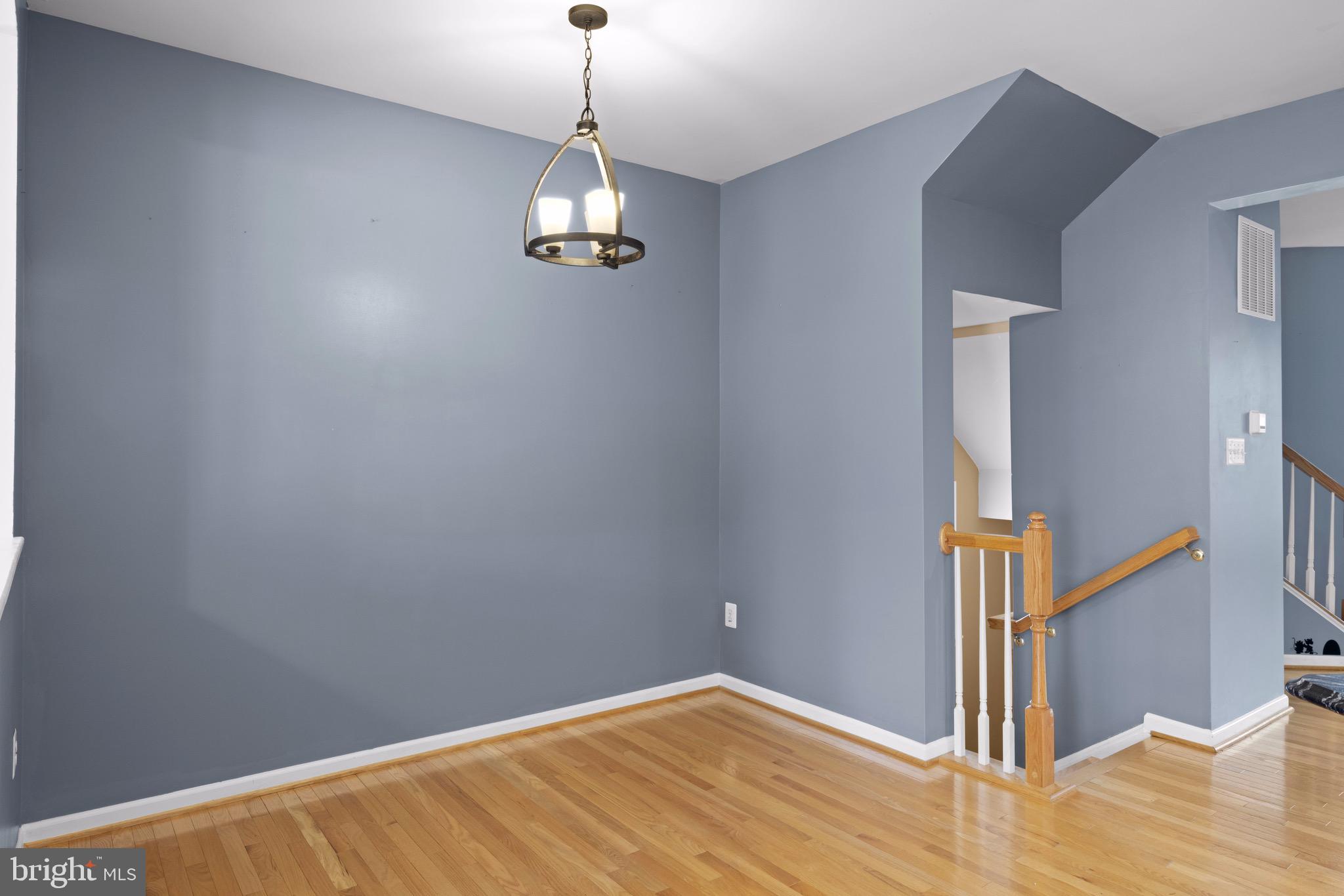 BROOKFIELD - Residential