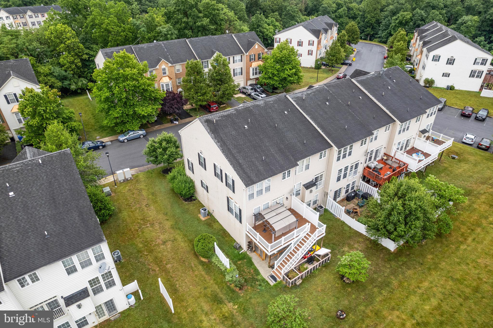 BROOKFIELD - Residential