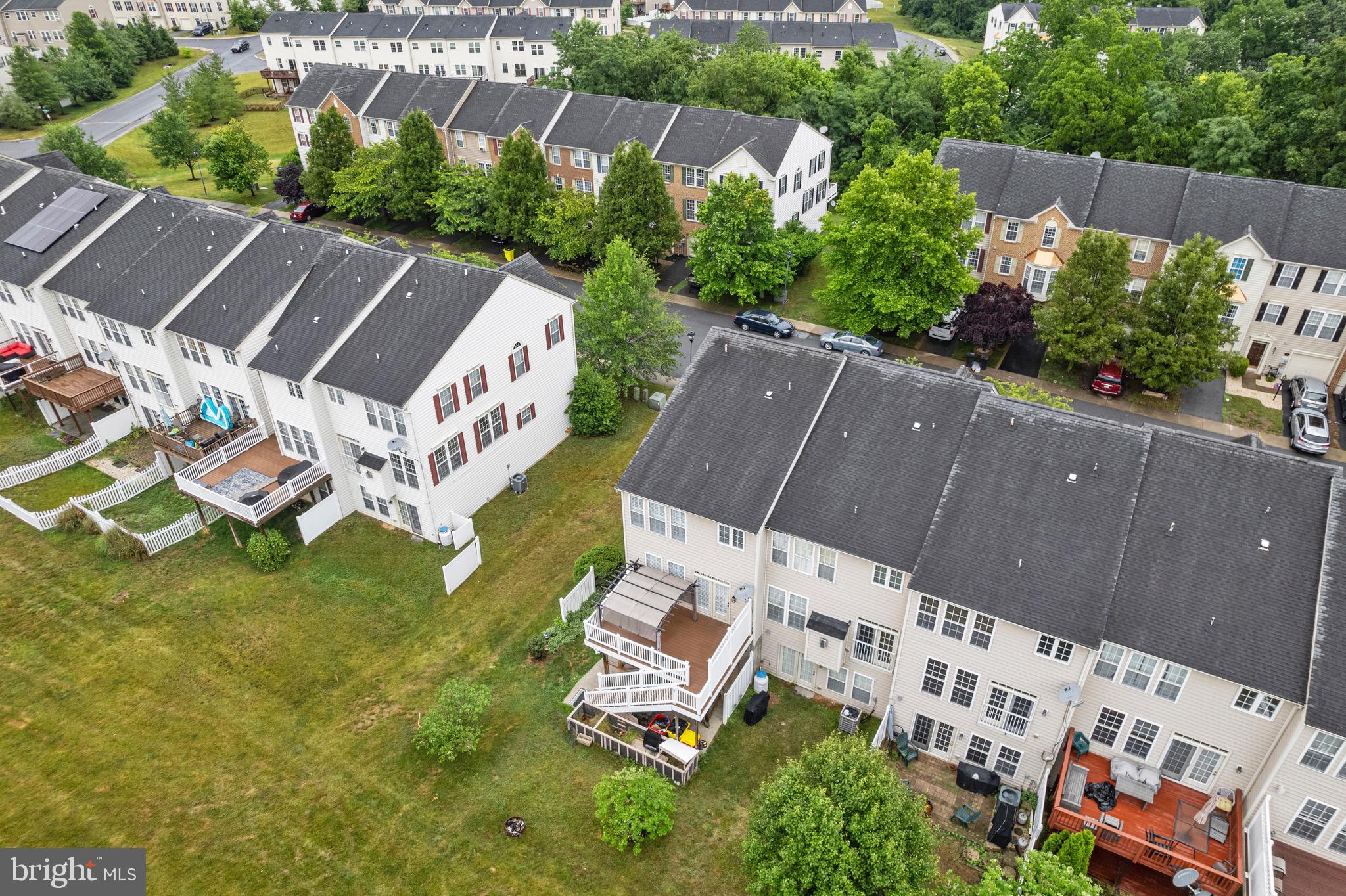 BROOKFIELD - Residential