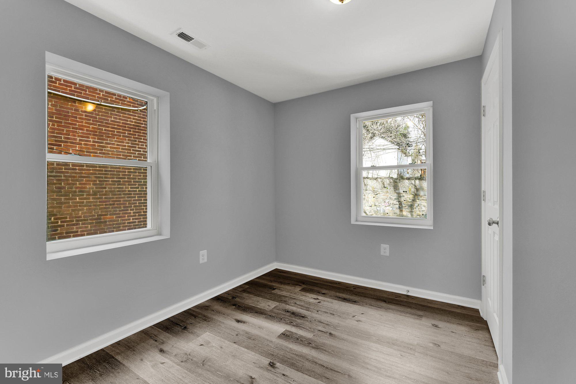 BROOKLYN - Residential Lease