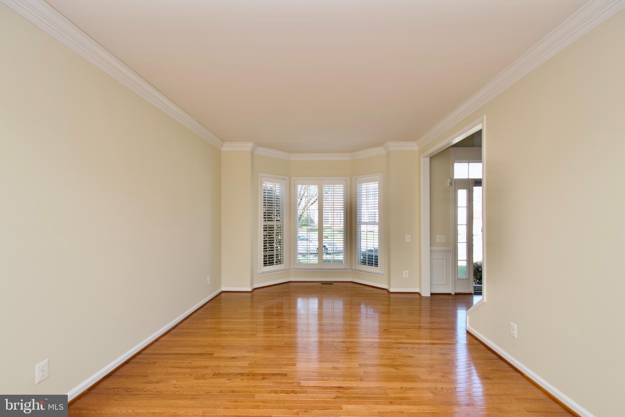 LAUREL HILL - Residential