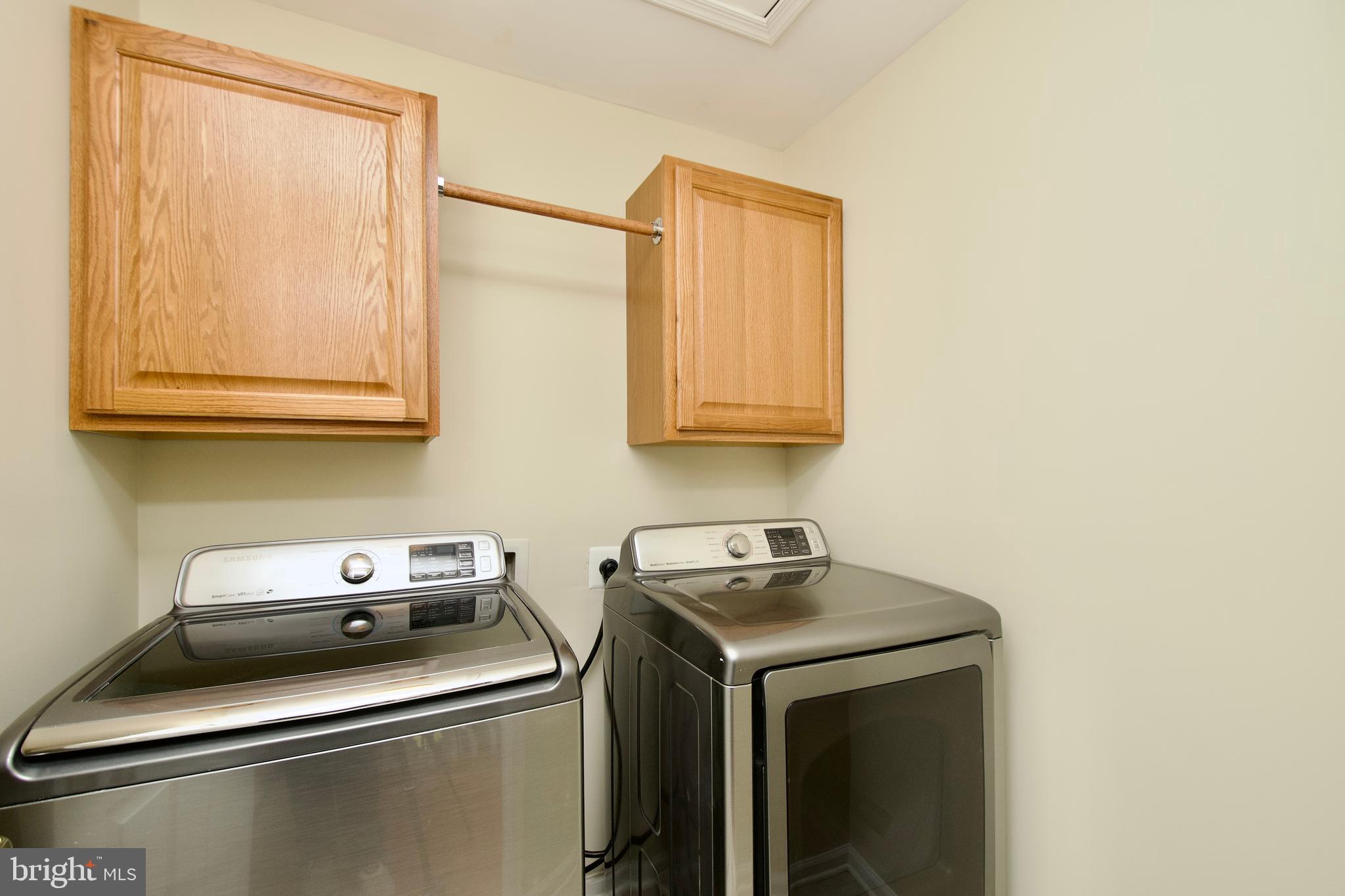 LAUREL HILL - Residential