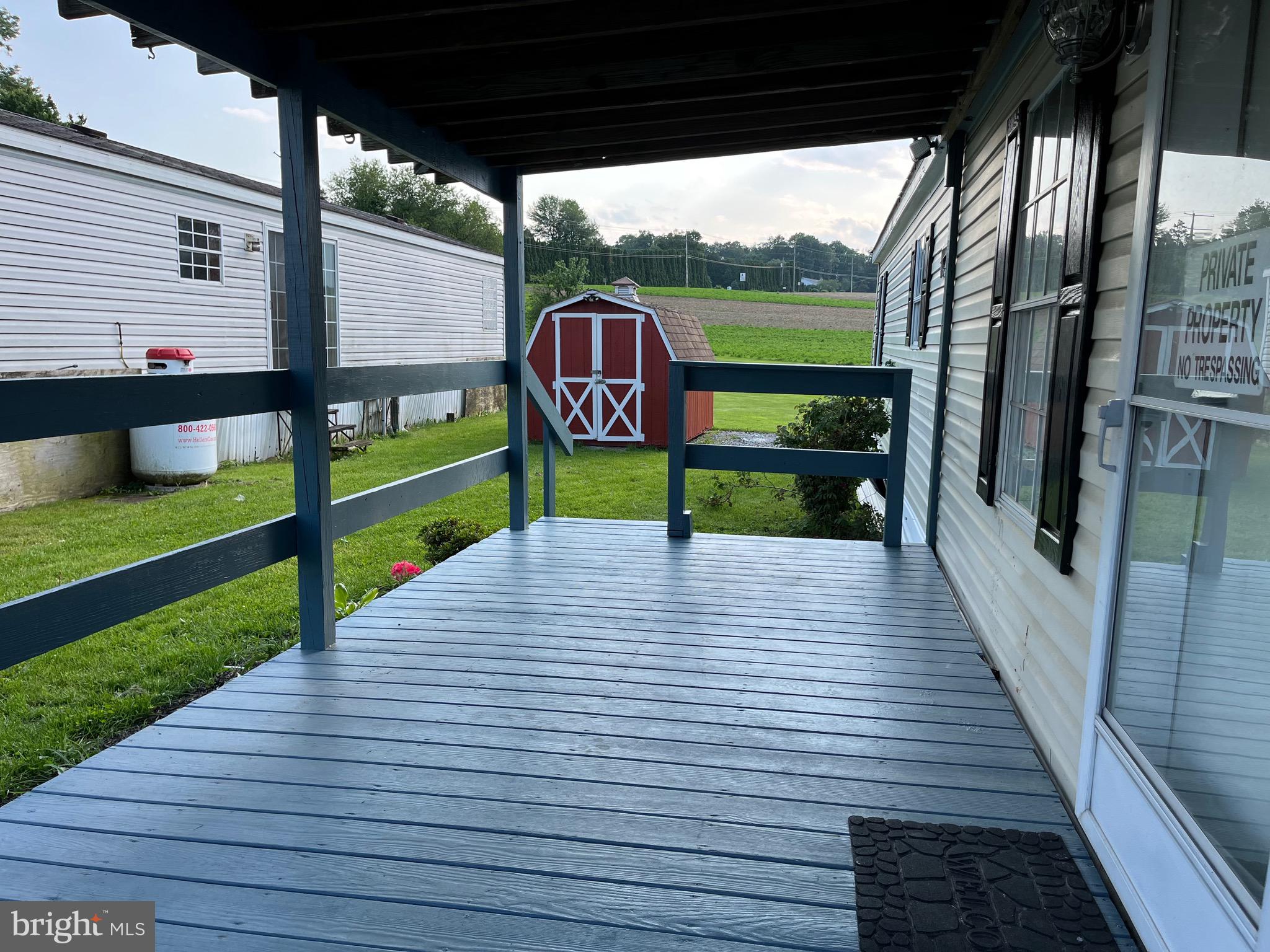 6 GREEN ACRES ROAD