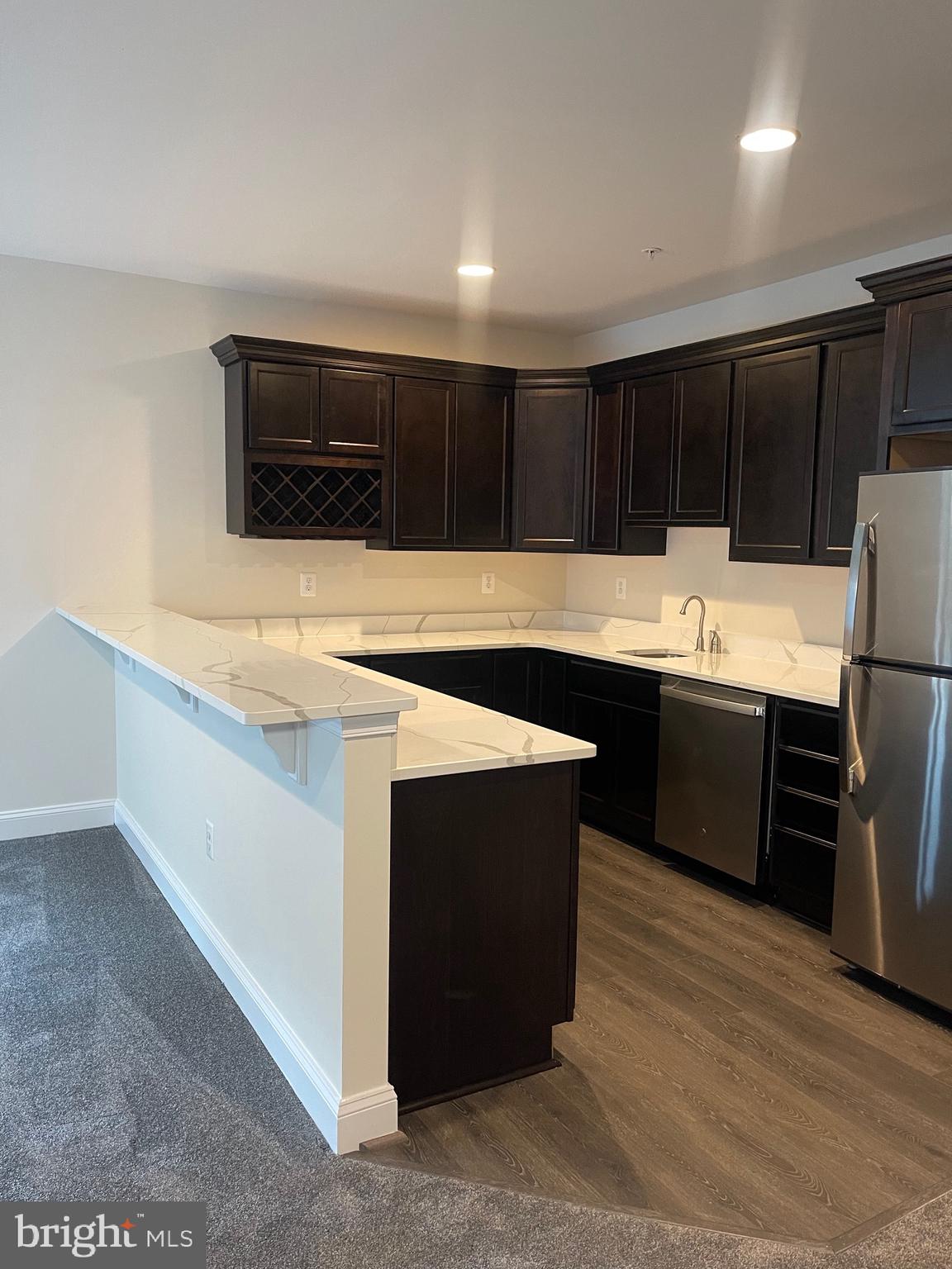 COLLINGBROOK - Residential