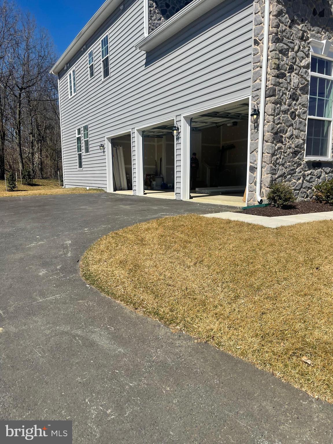 COLLINGBROOK - Residential