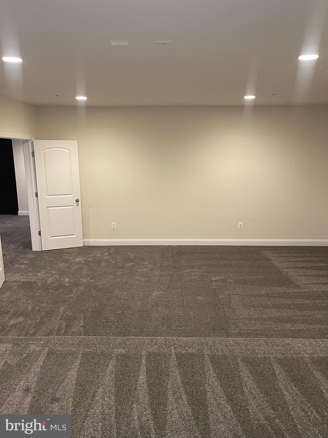 COLLINGBROOK - Residential