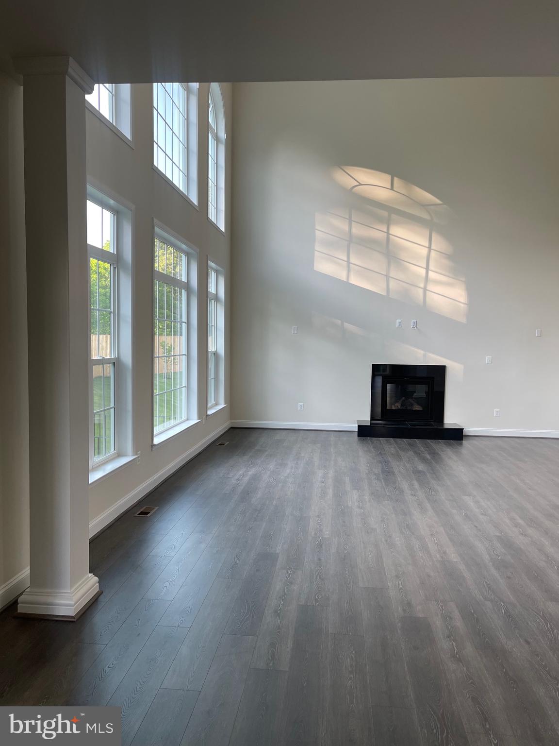 COLLINGBROOK - Residential