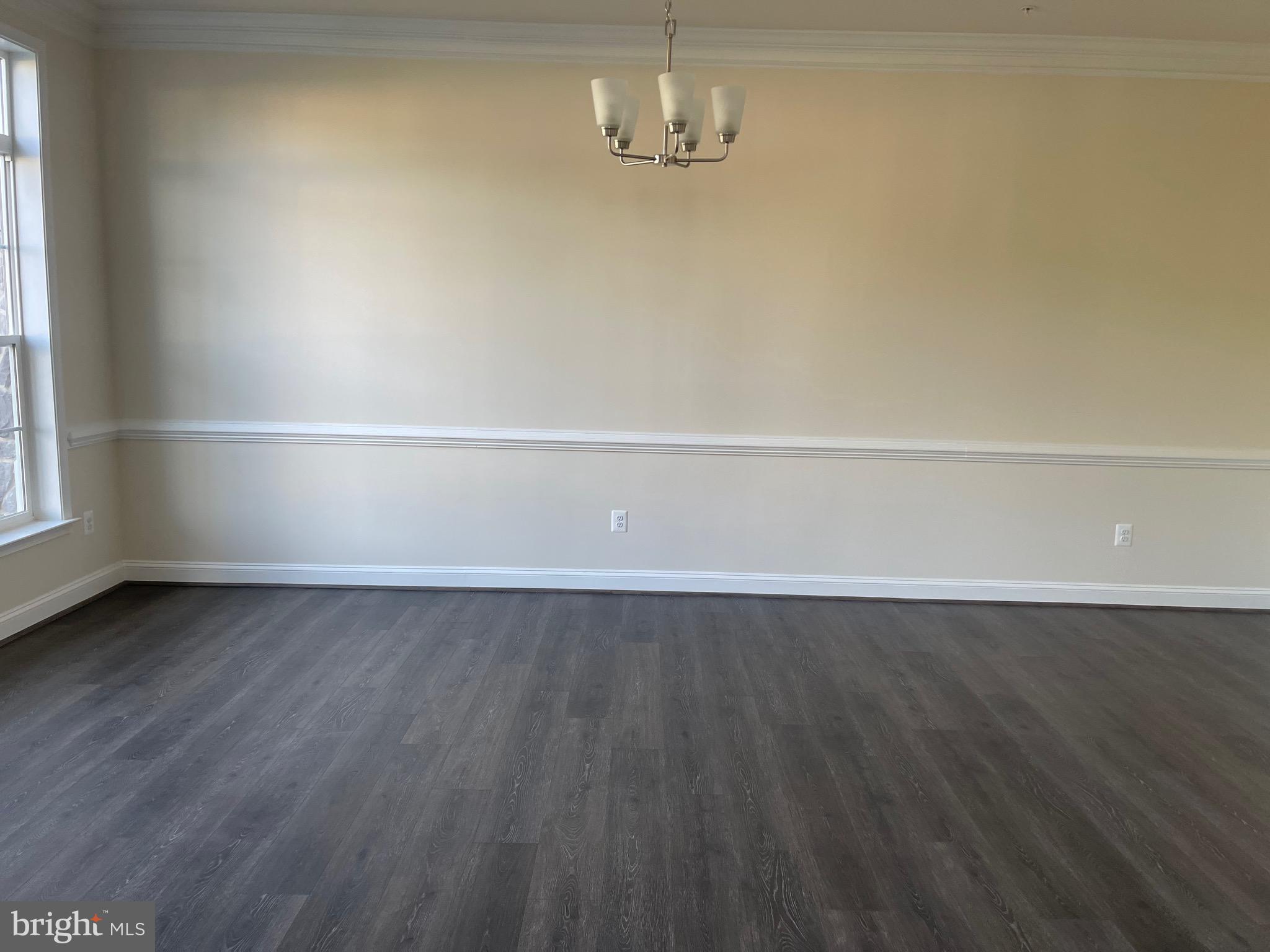 COLLINGBROOK - Residential