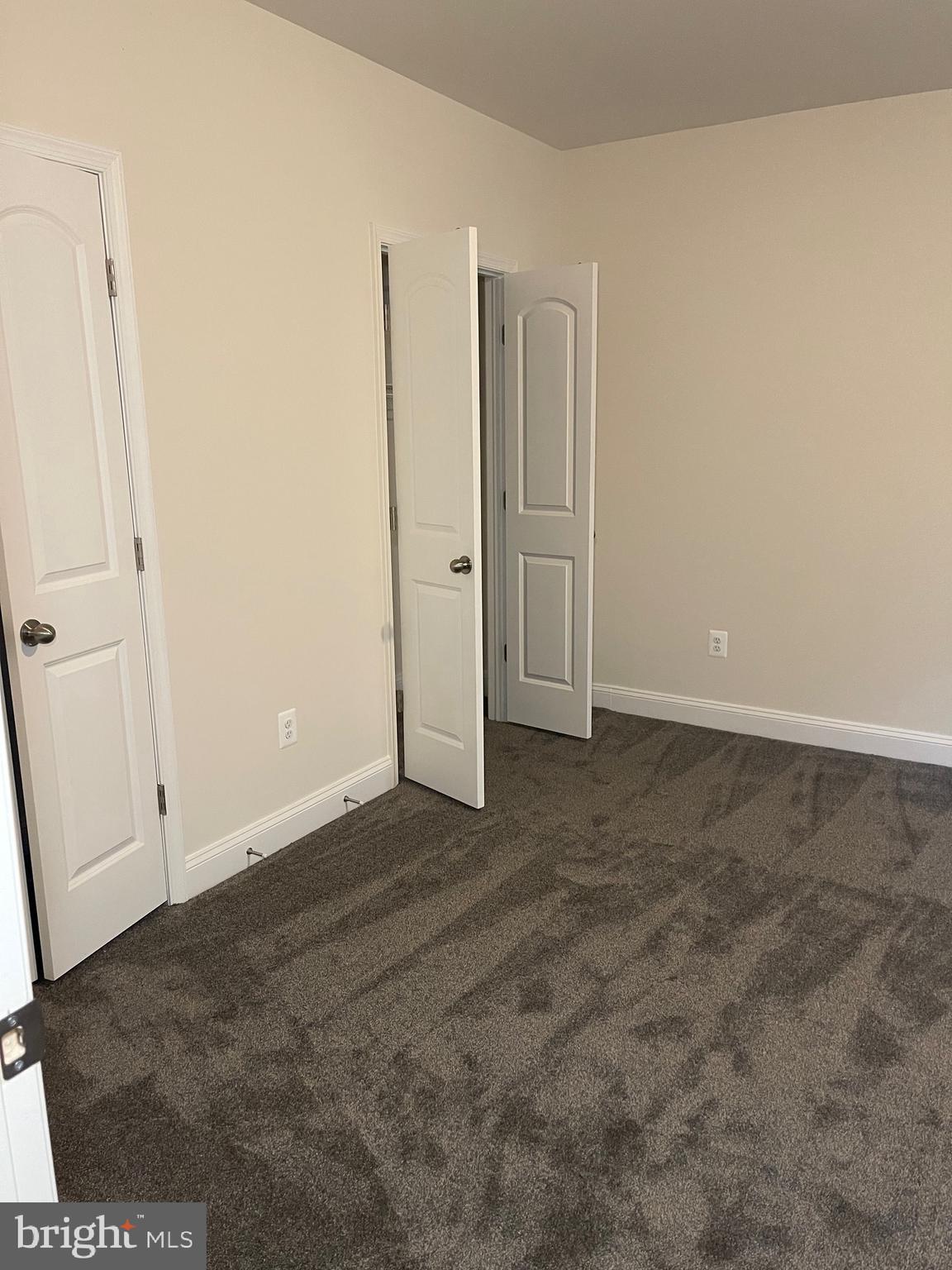 COLLINGBROOK - Residential