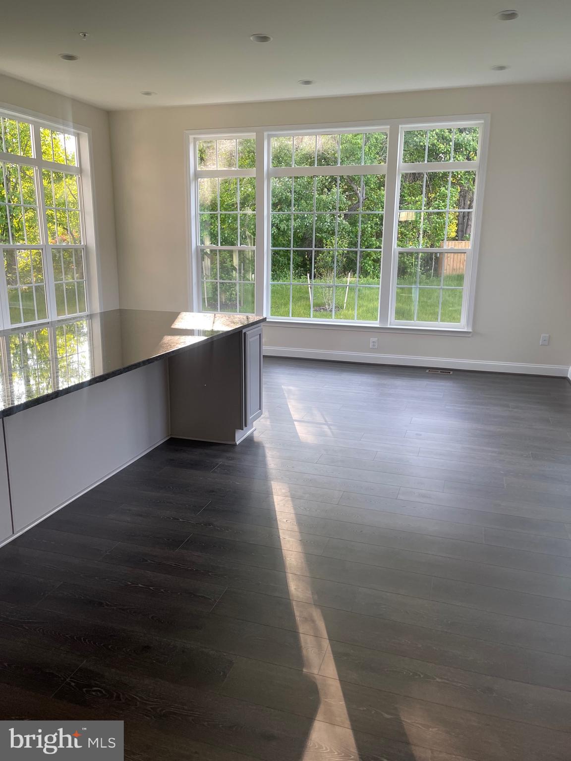 COLLINGBROOK - Residential