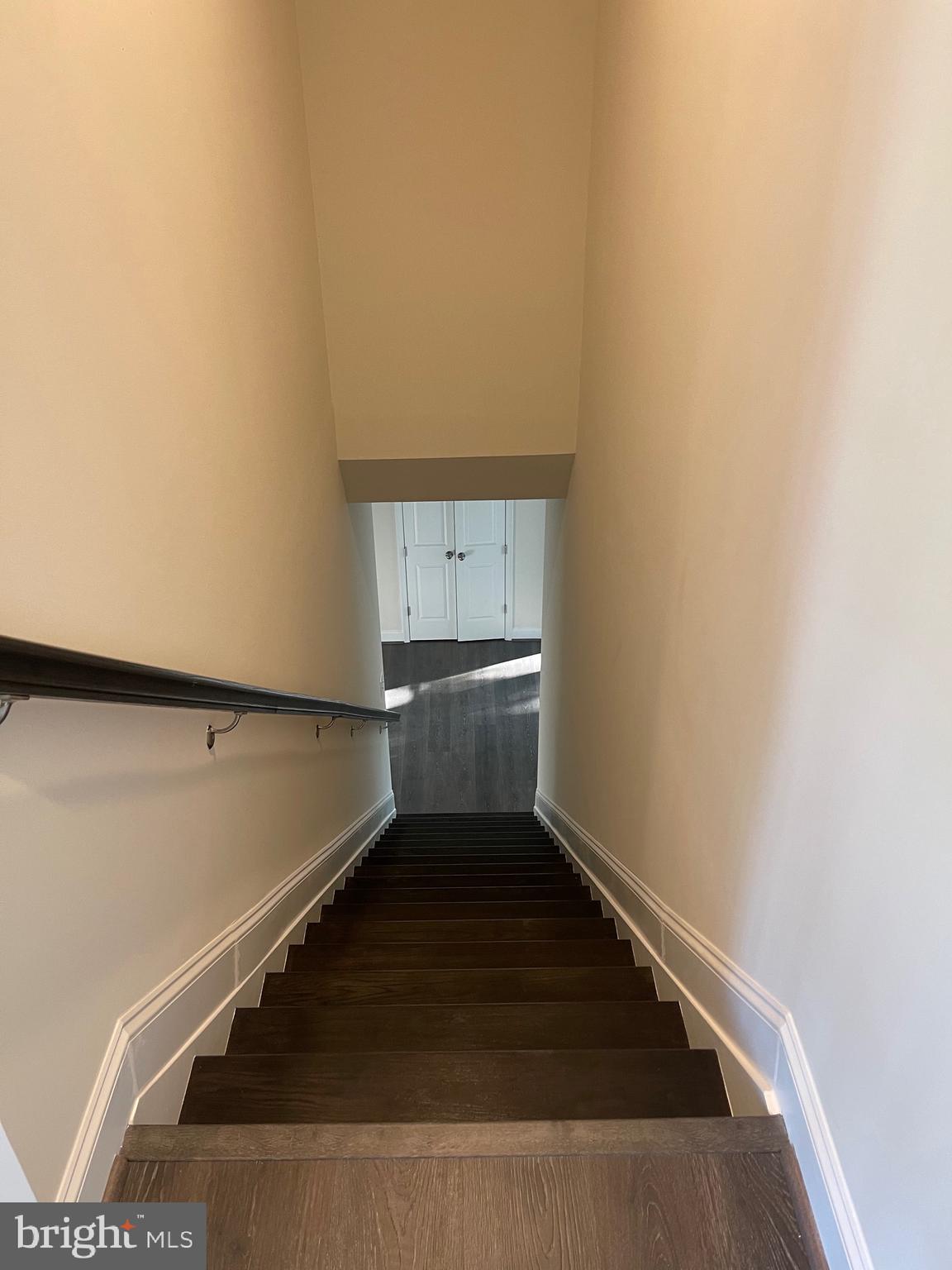 COLLINGBROOK - Residential