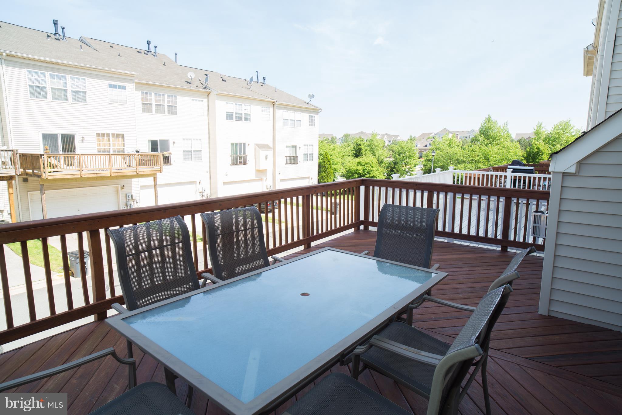 ASHBROOK - Residential