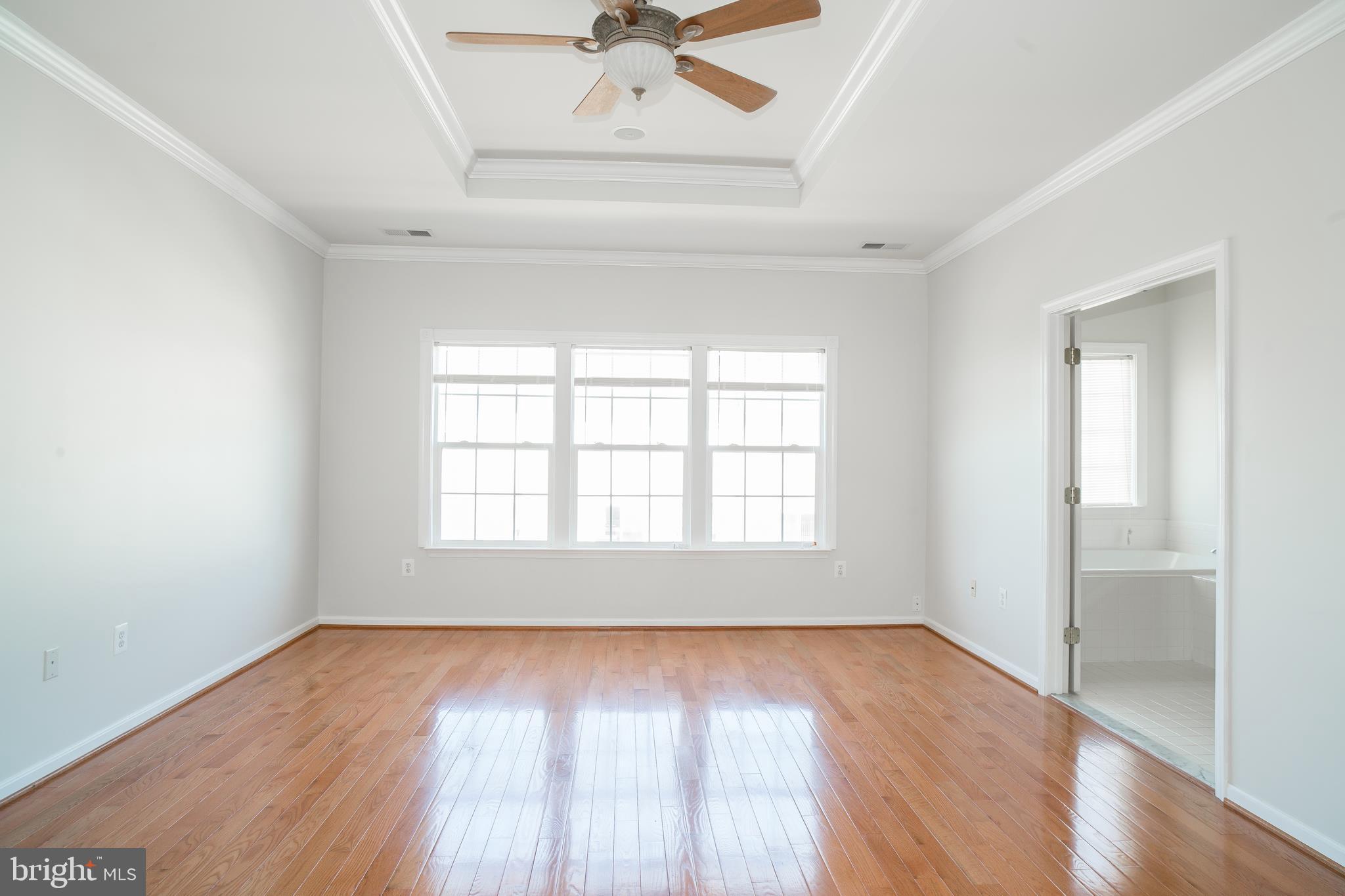 ASHBROOK - Residential