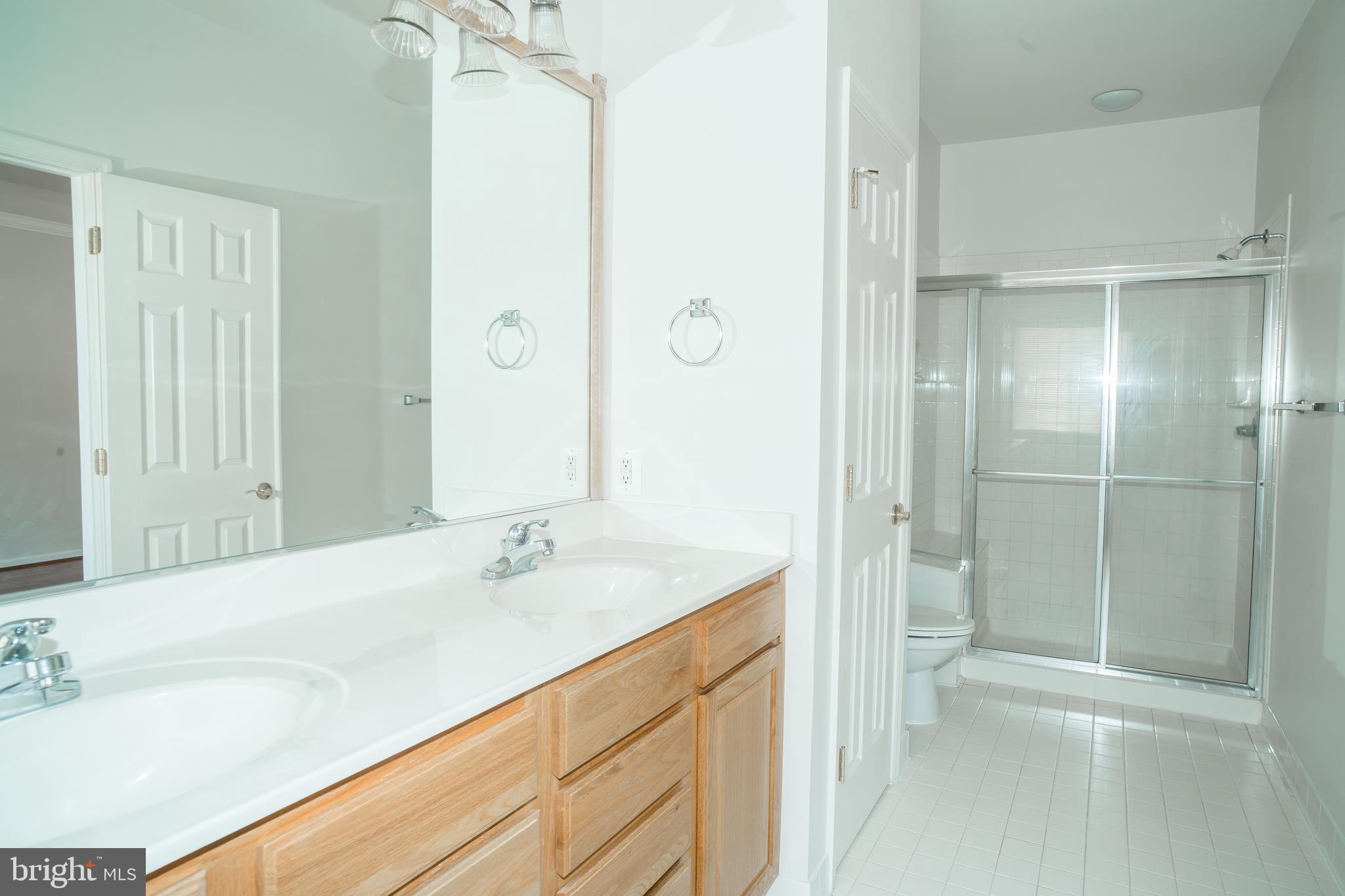 ASHBROOK - Residential