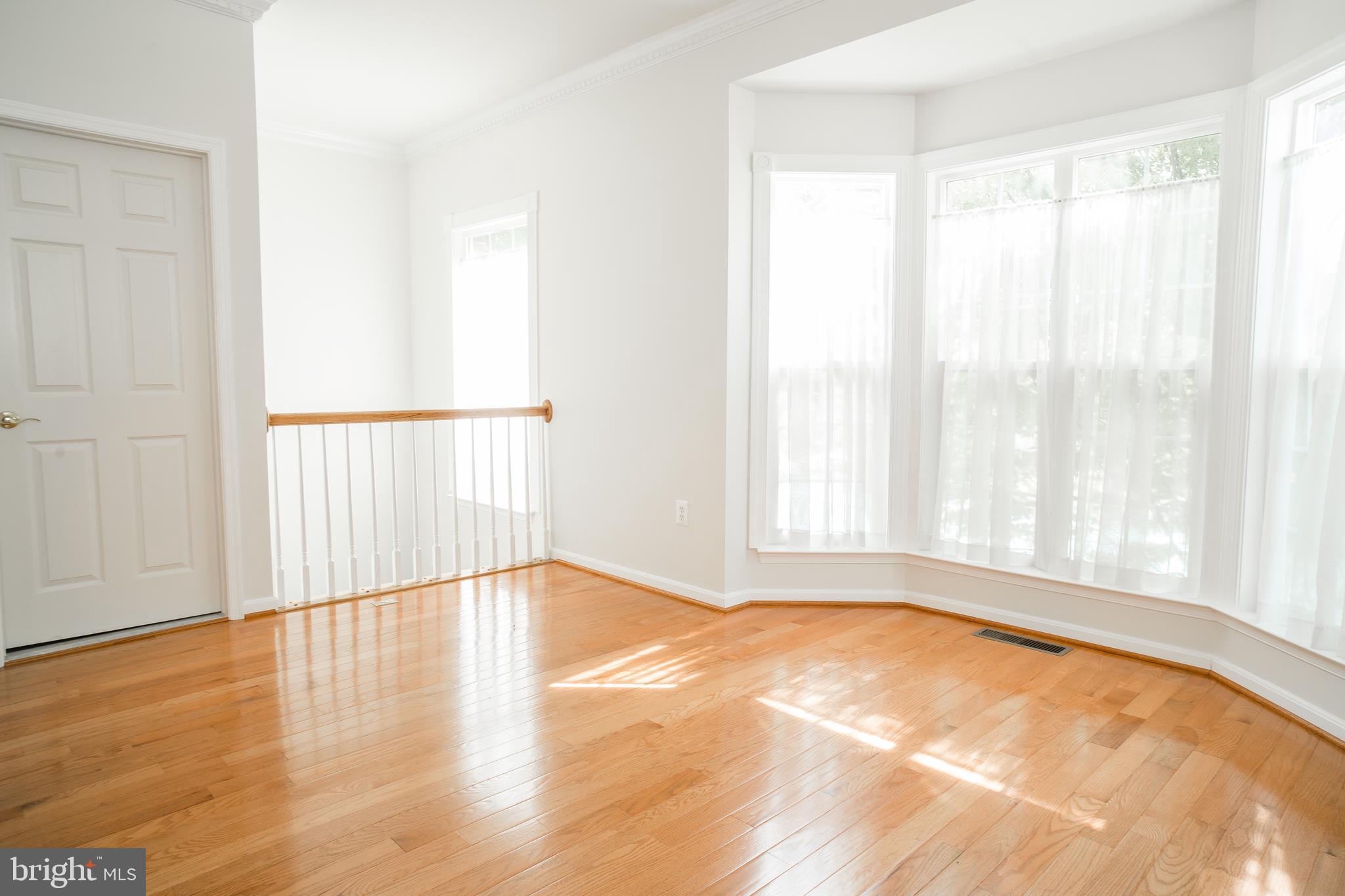 ASHBROOK - Residential