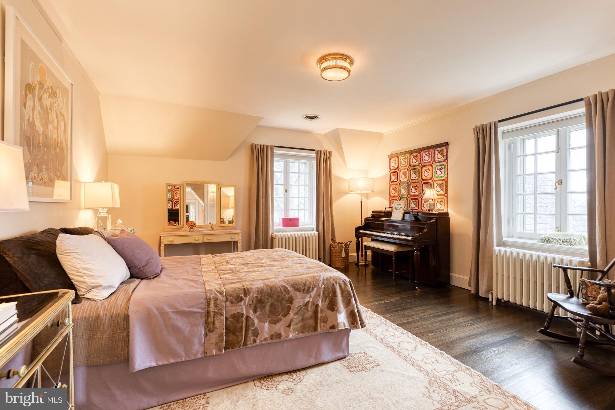 HOMELAND HISTORIC DISTRICT - Residential