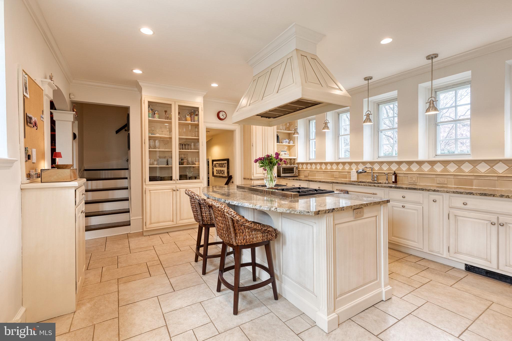 HOMELAND HISTORIC DISTRICT - Residential