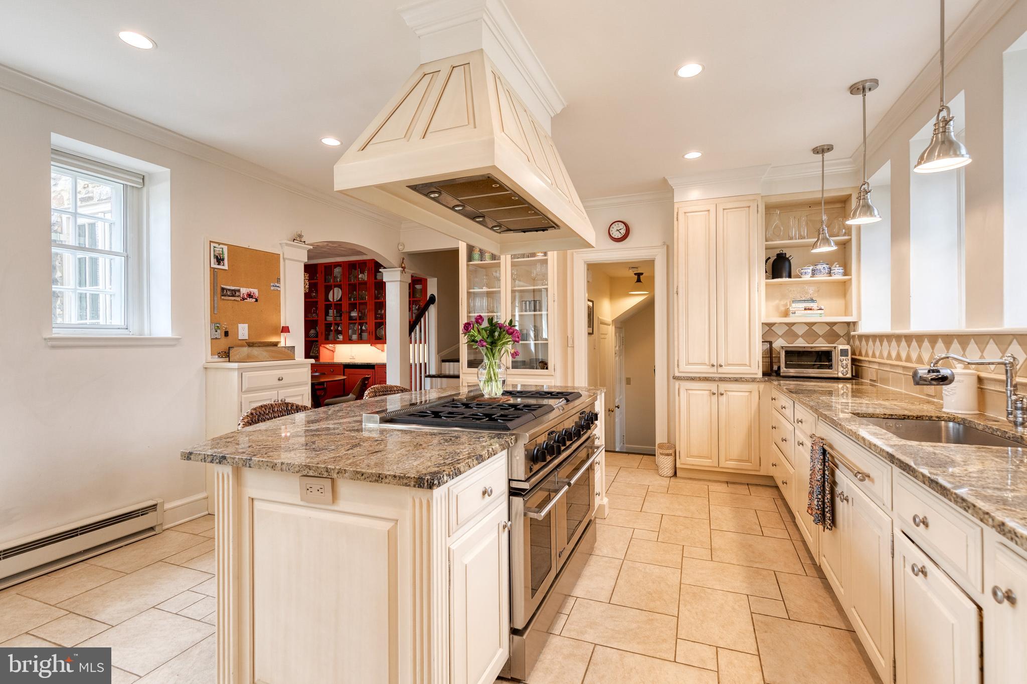 HOMELAND HISTORIC DISTRICT - Residential