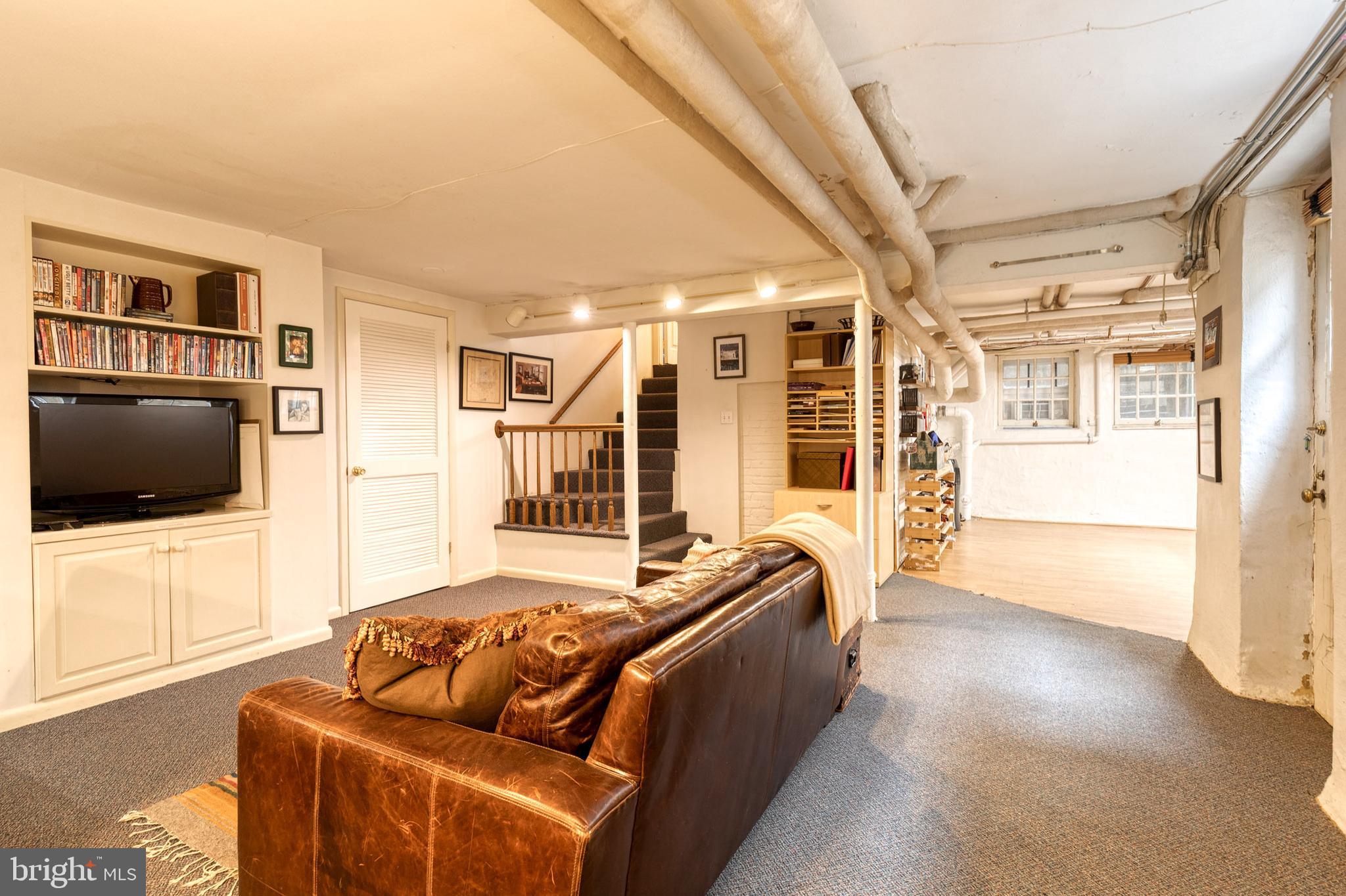 HOMELAND HISTORIC DISTRICT - Residential