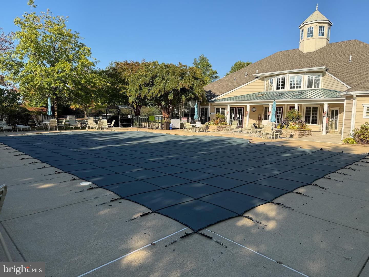 CREEKSIDE VILLAGE - Residential