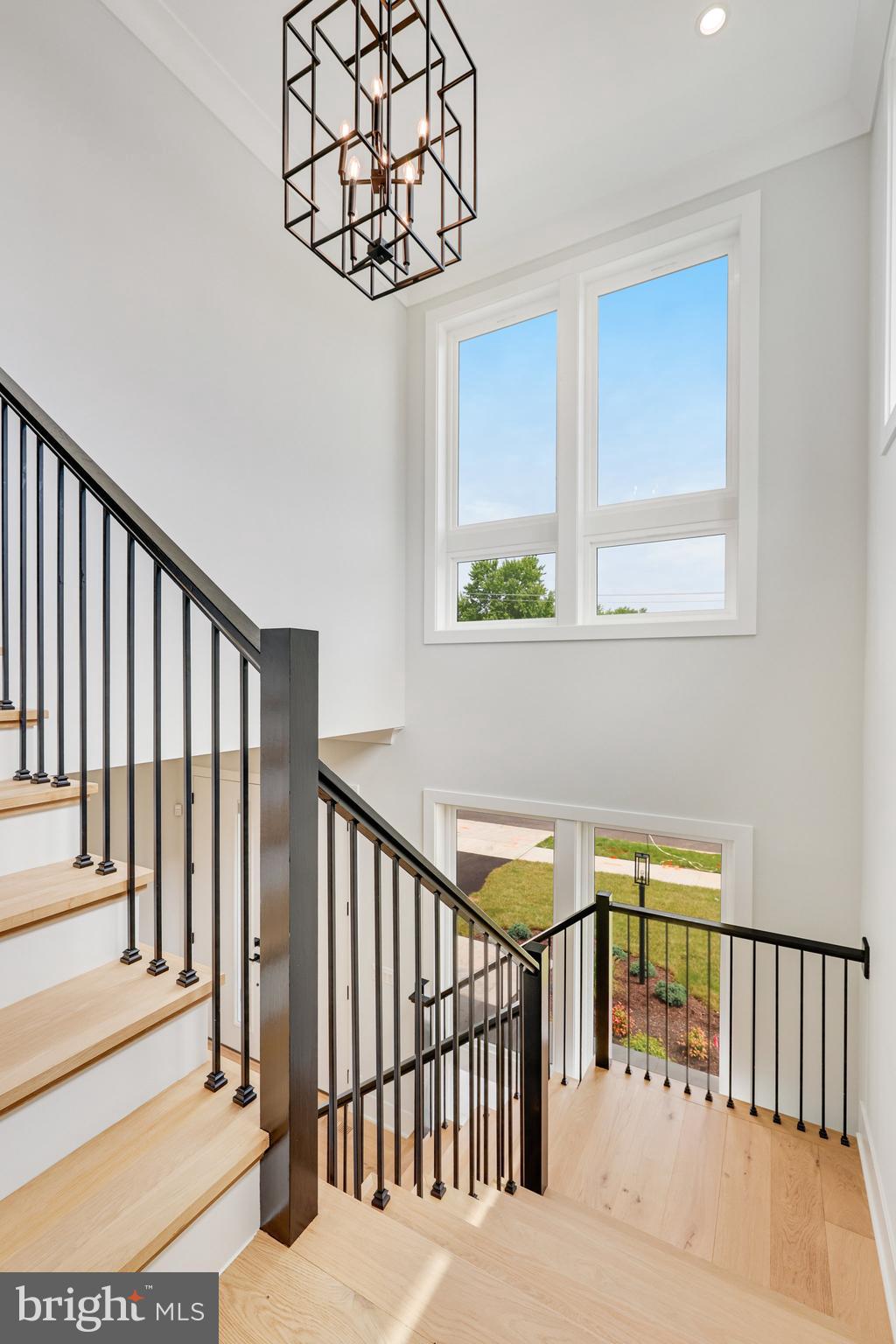 EAST VIENNA WOODS - Residential