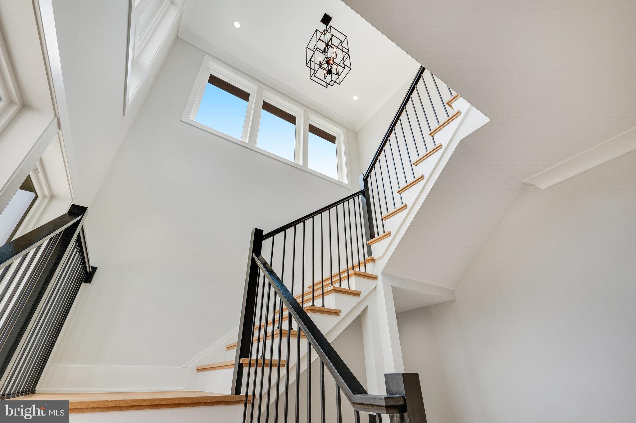 EAST VIENNA WOODS - Residential